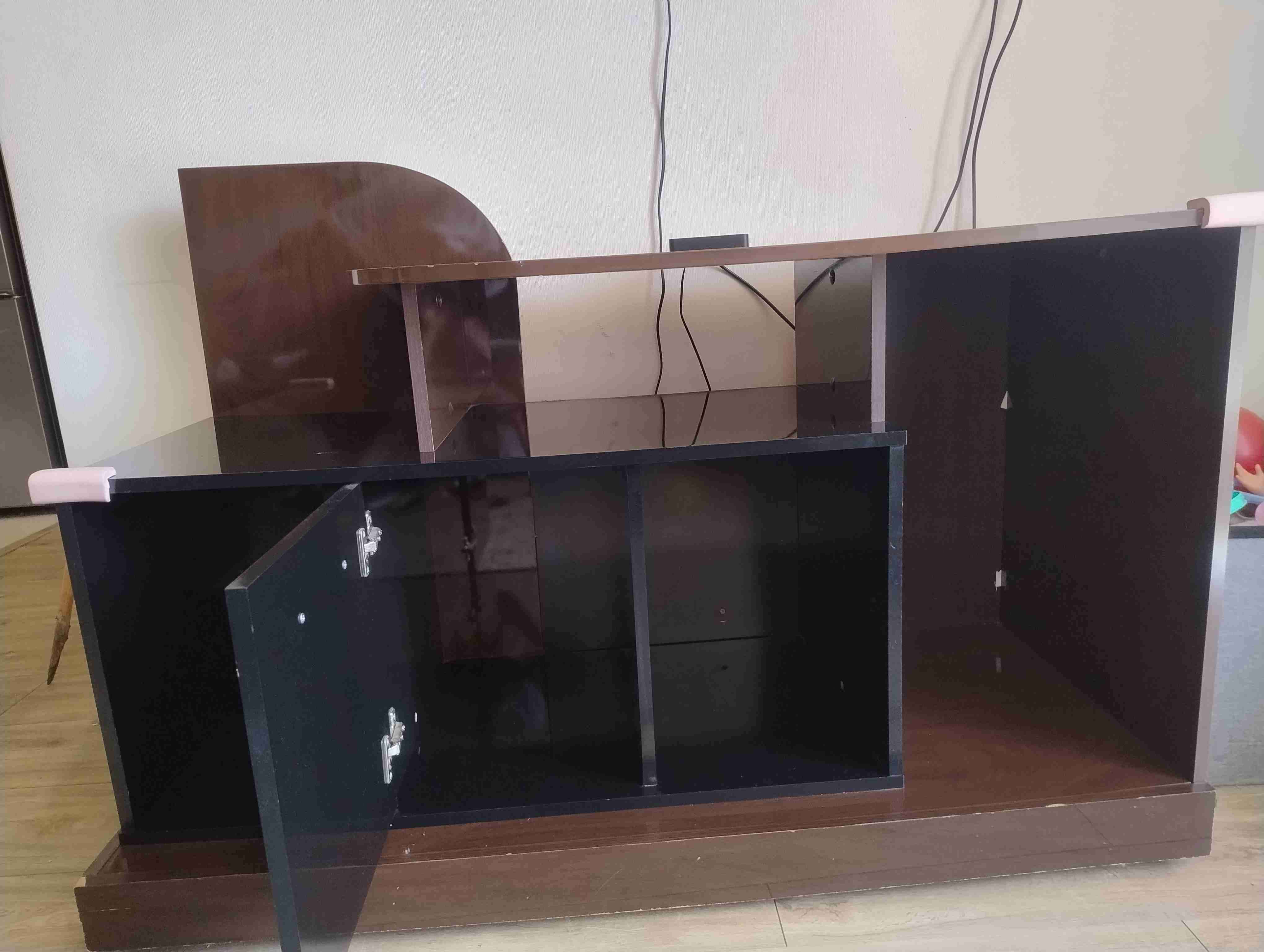 Mueble de TV de madera - miniatura 2