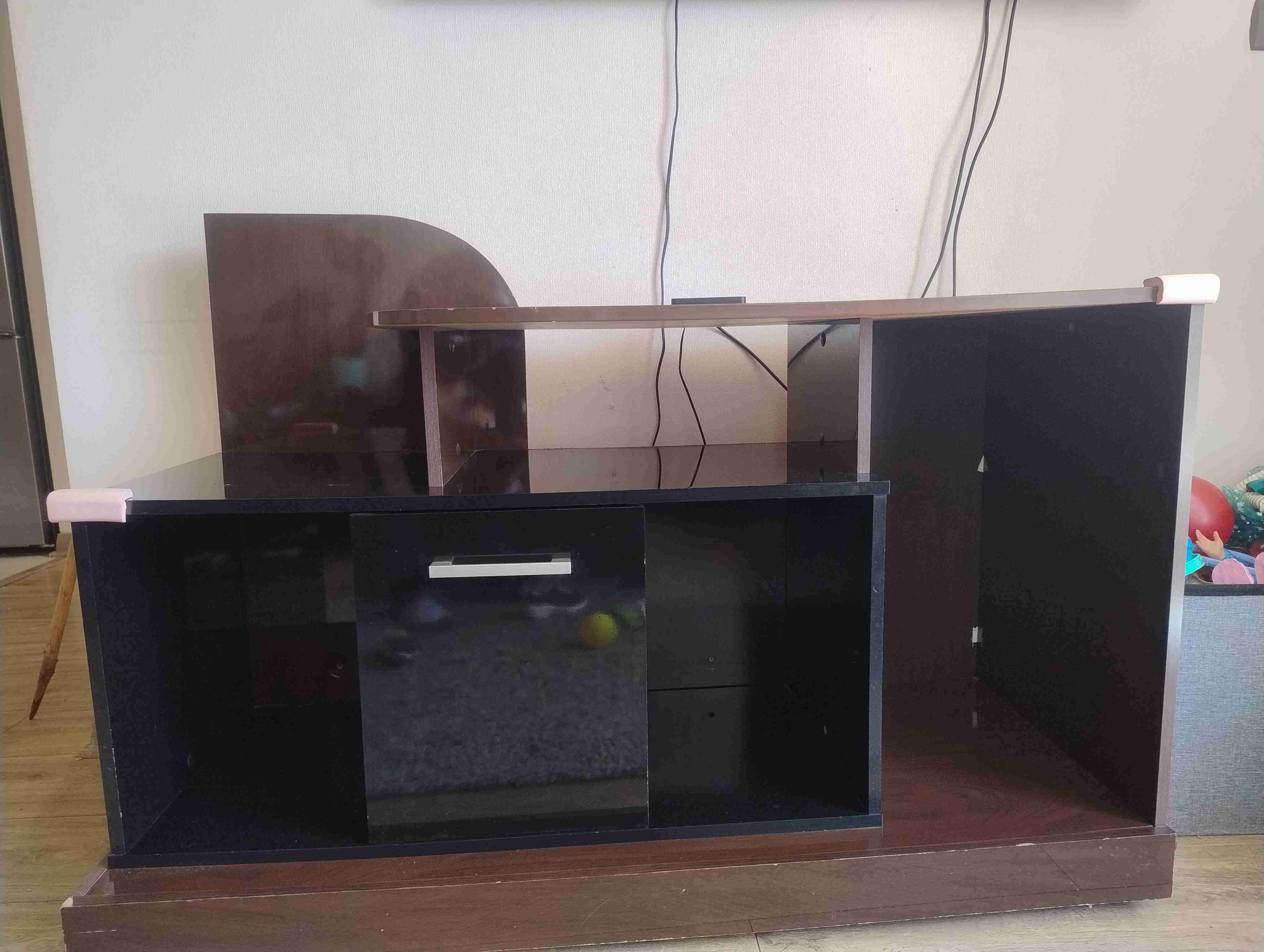 Mueble de TV de madera - miniatura 4