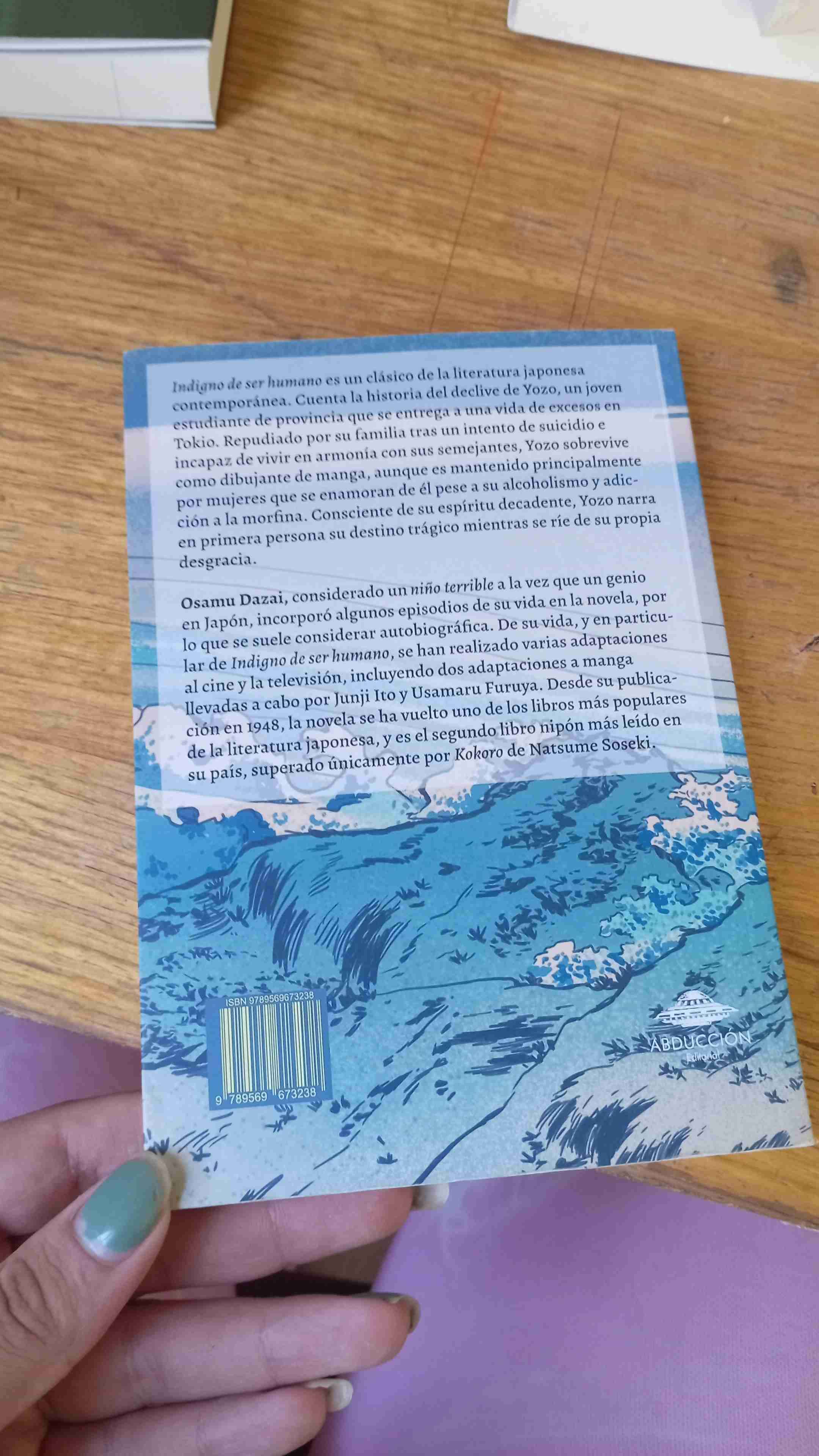 Libro 'Indigno de ser humano' - miniatura 2