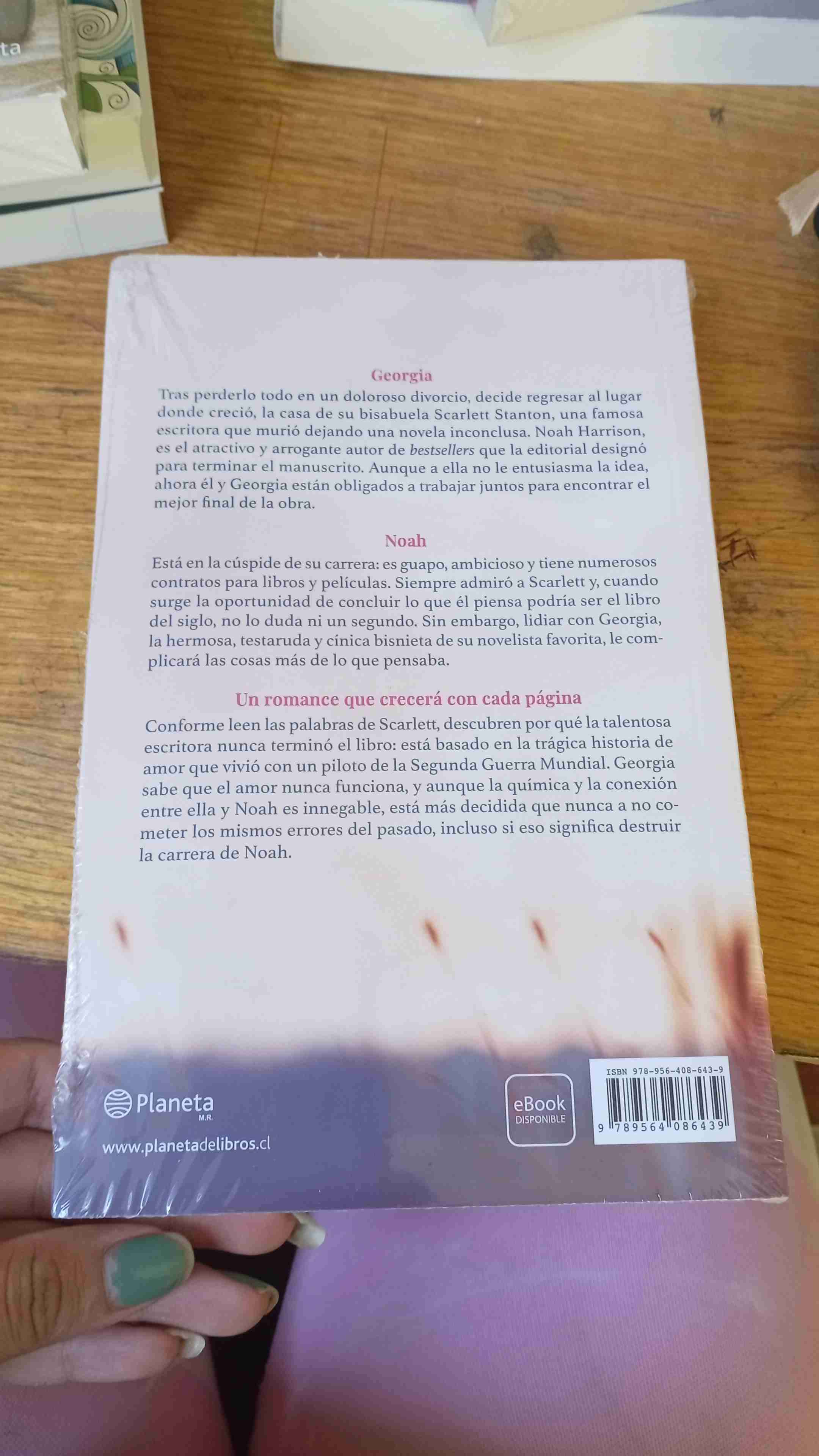 Libro 'El amor que dejamos atrás' - miniatura 2