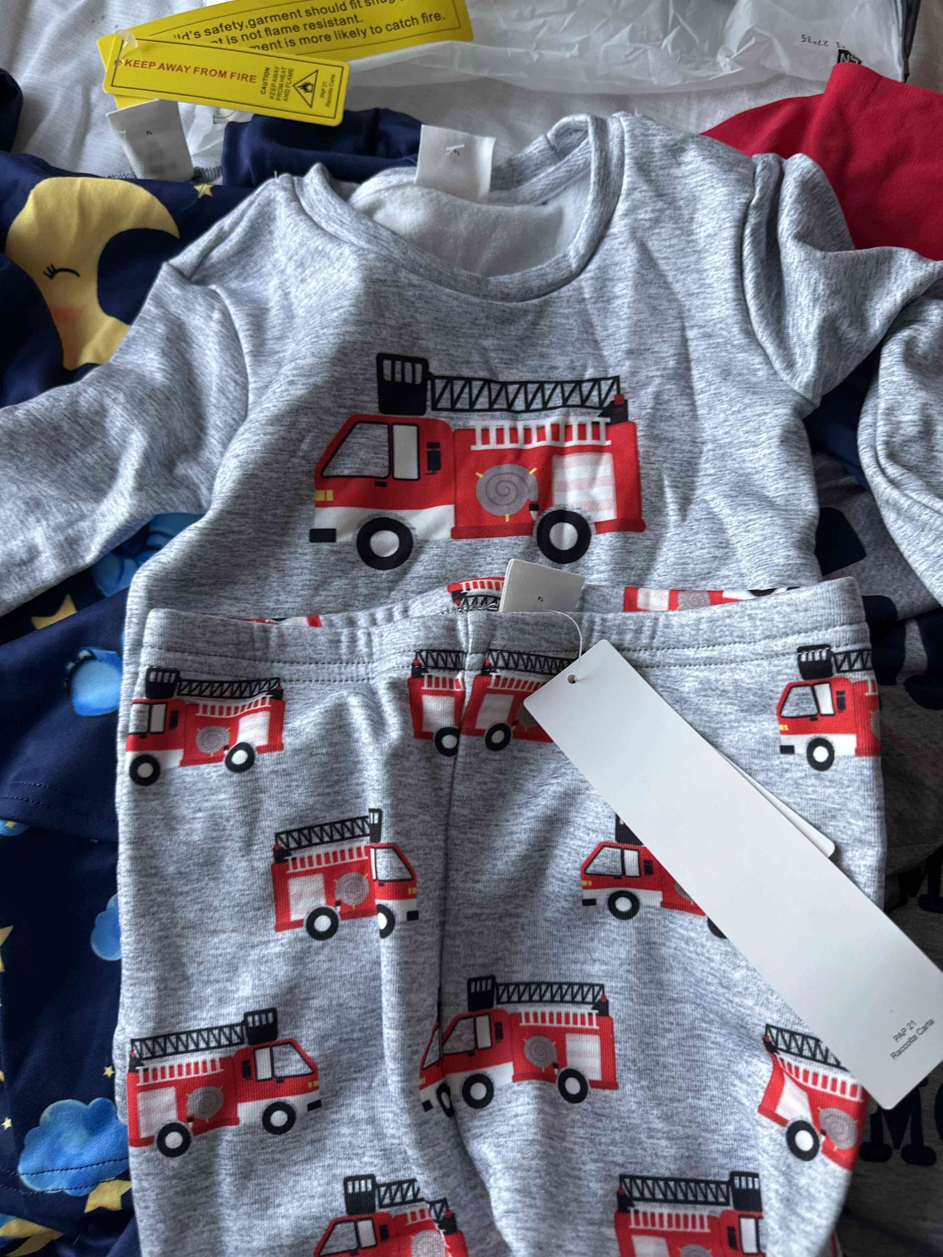 Pack  3 Pijamas infantil nuevos 3 años - miniatura 3