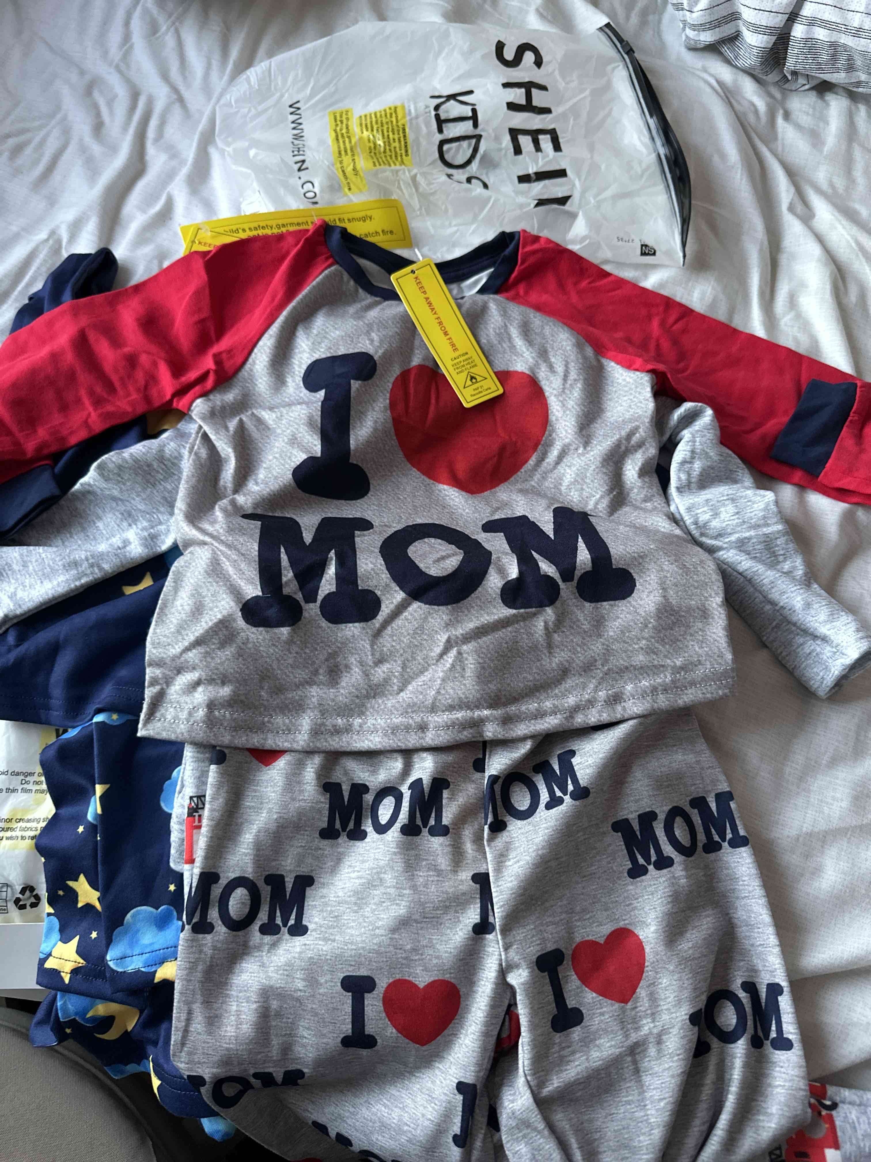 Pack  3 Pijamas infantil nuevos 3 años - miniatura 4