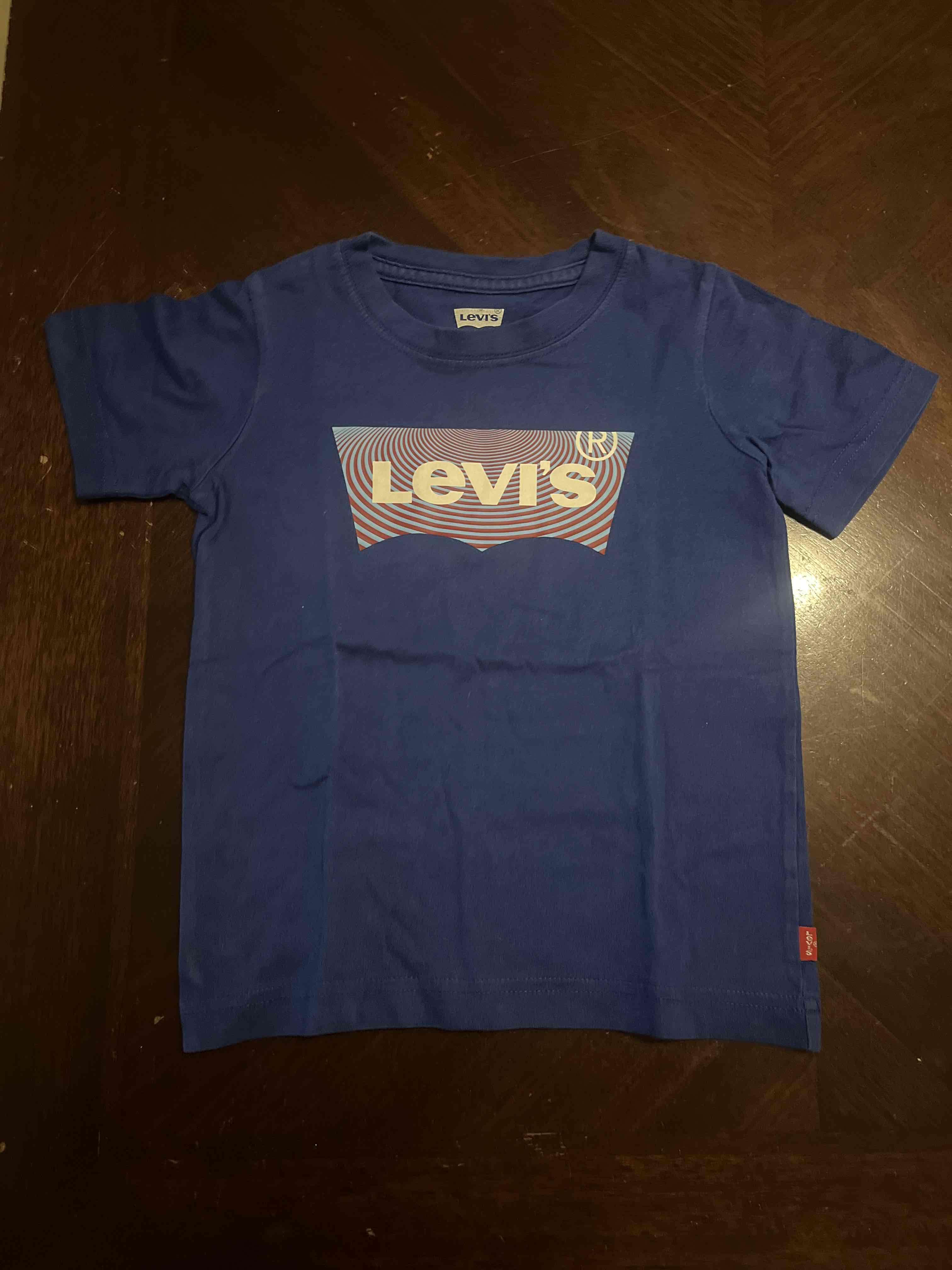 Polera azul Levi's para niño