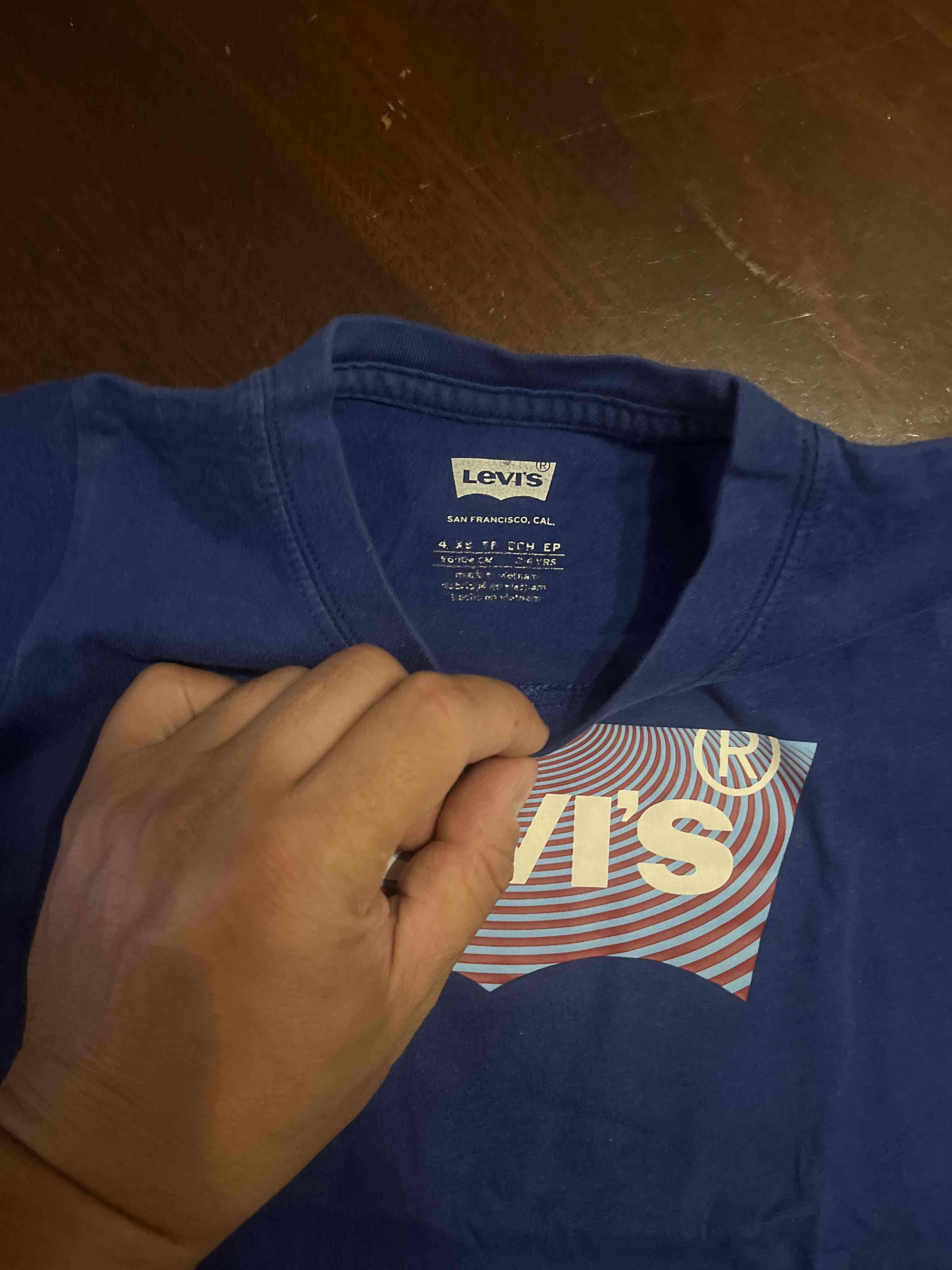 Polera azul Levi's para niño - miniatura 2