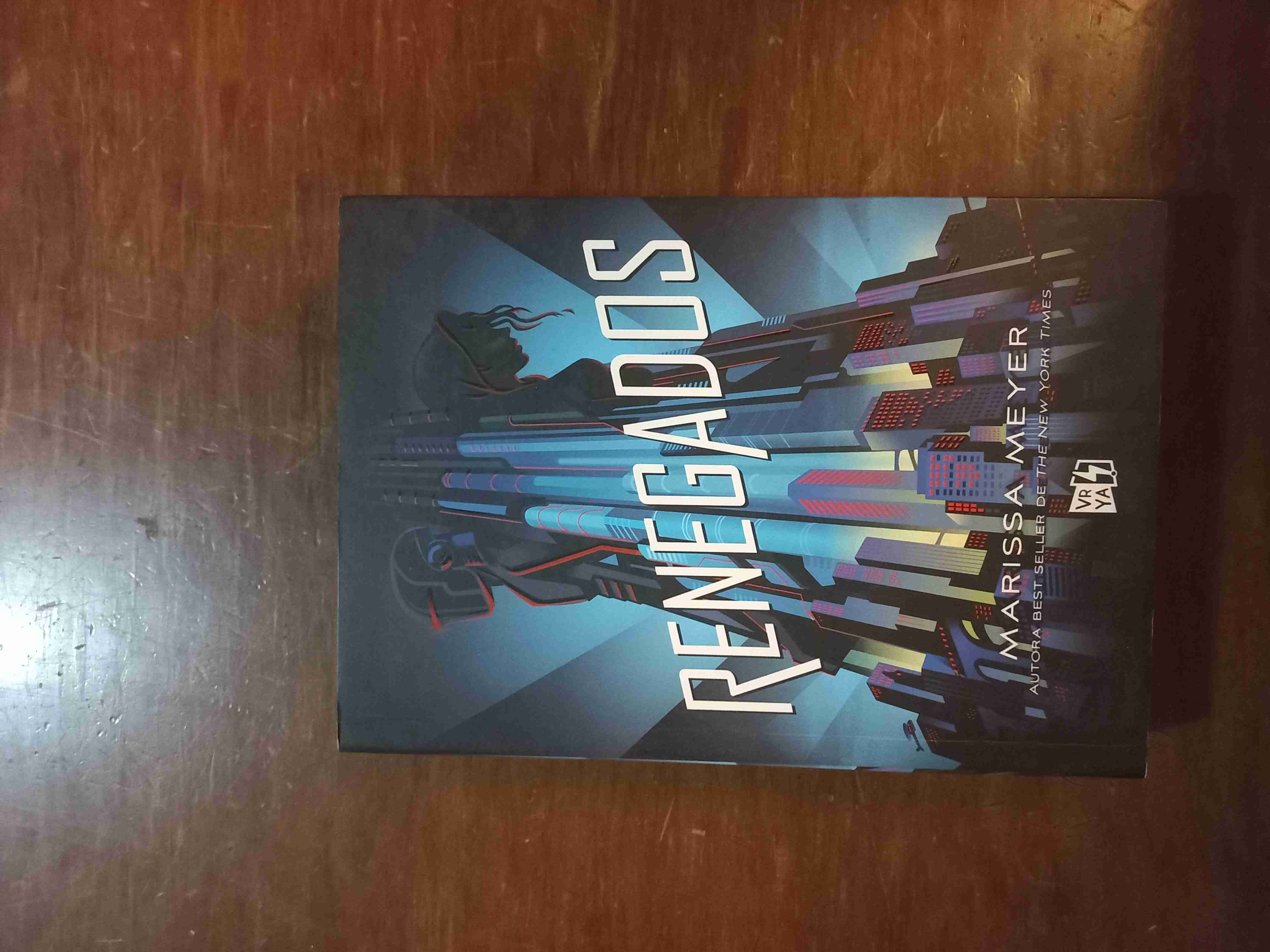Libro Renegados de Marissa Meyer
