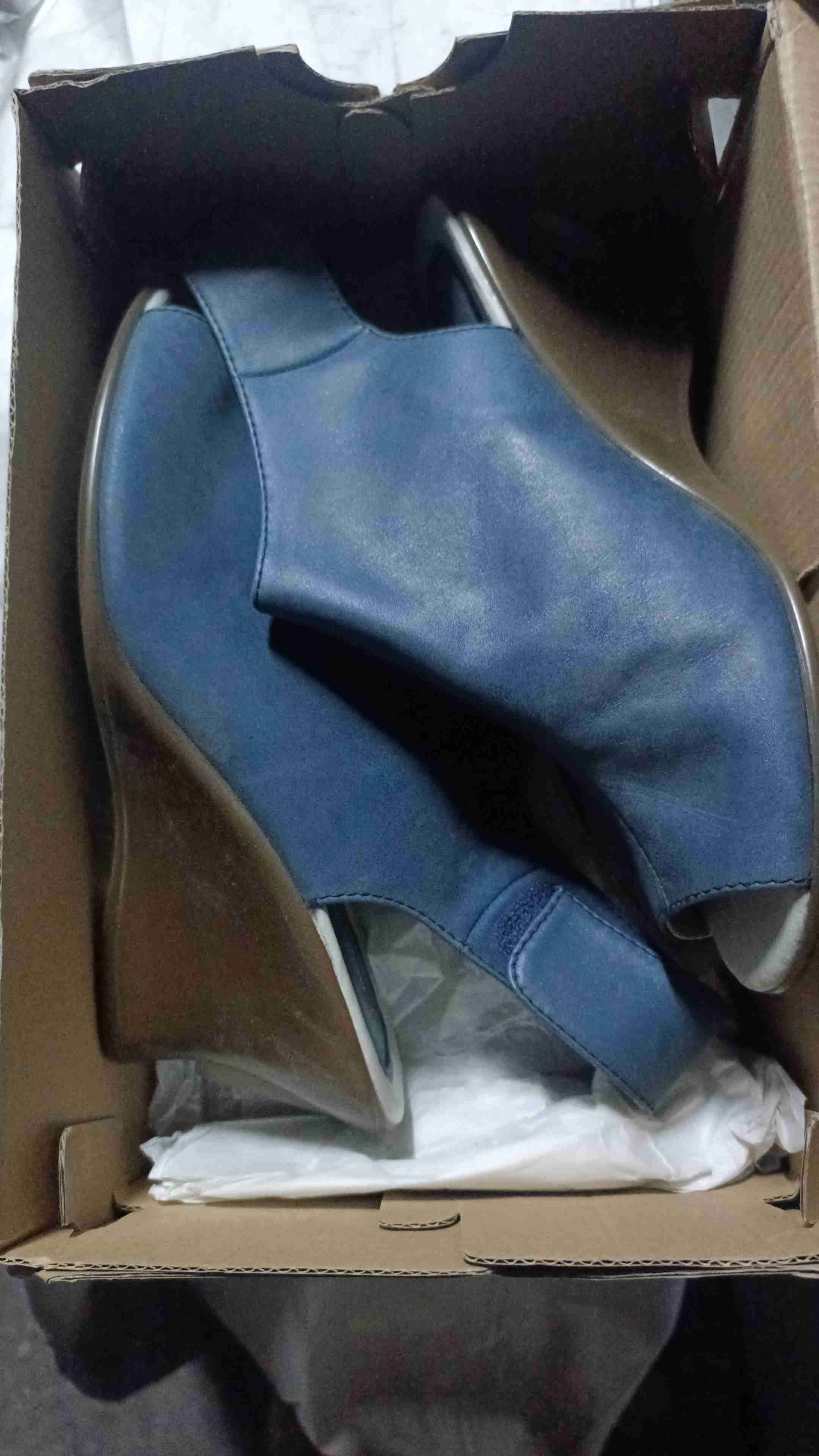 Botines azules cuero mujer
