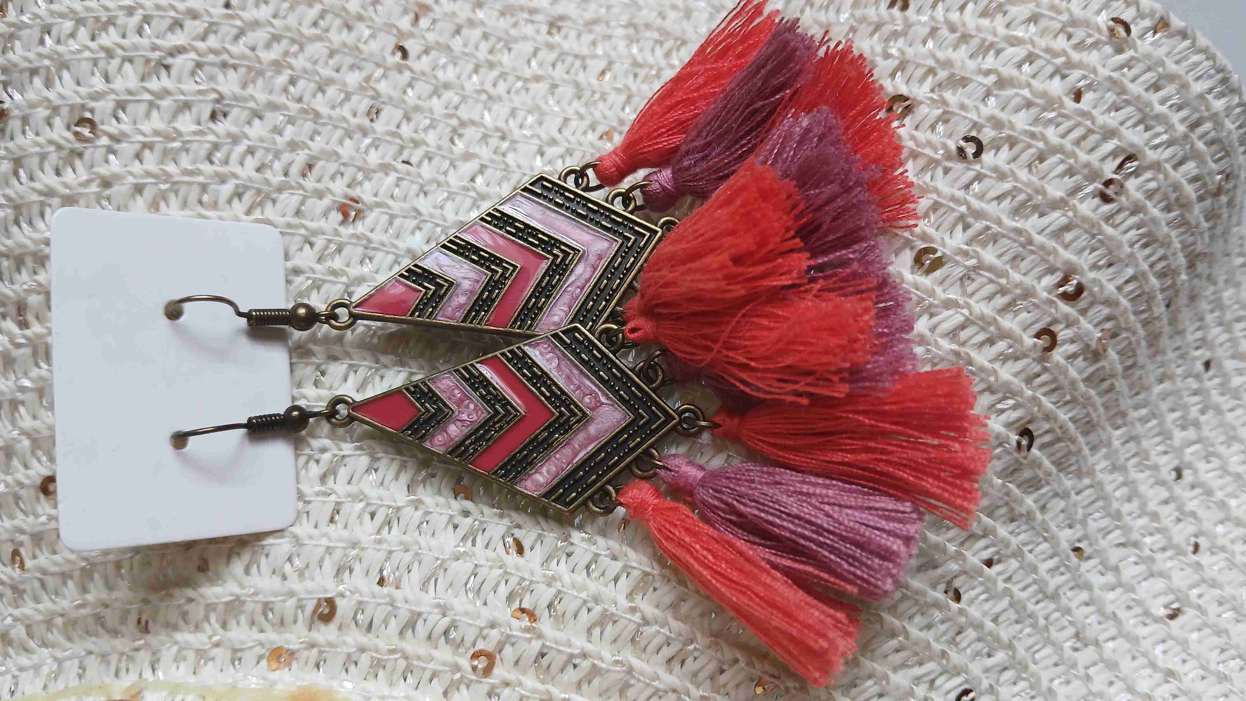 Aros colgantes con flecos rojos - miniatura 3