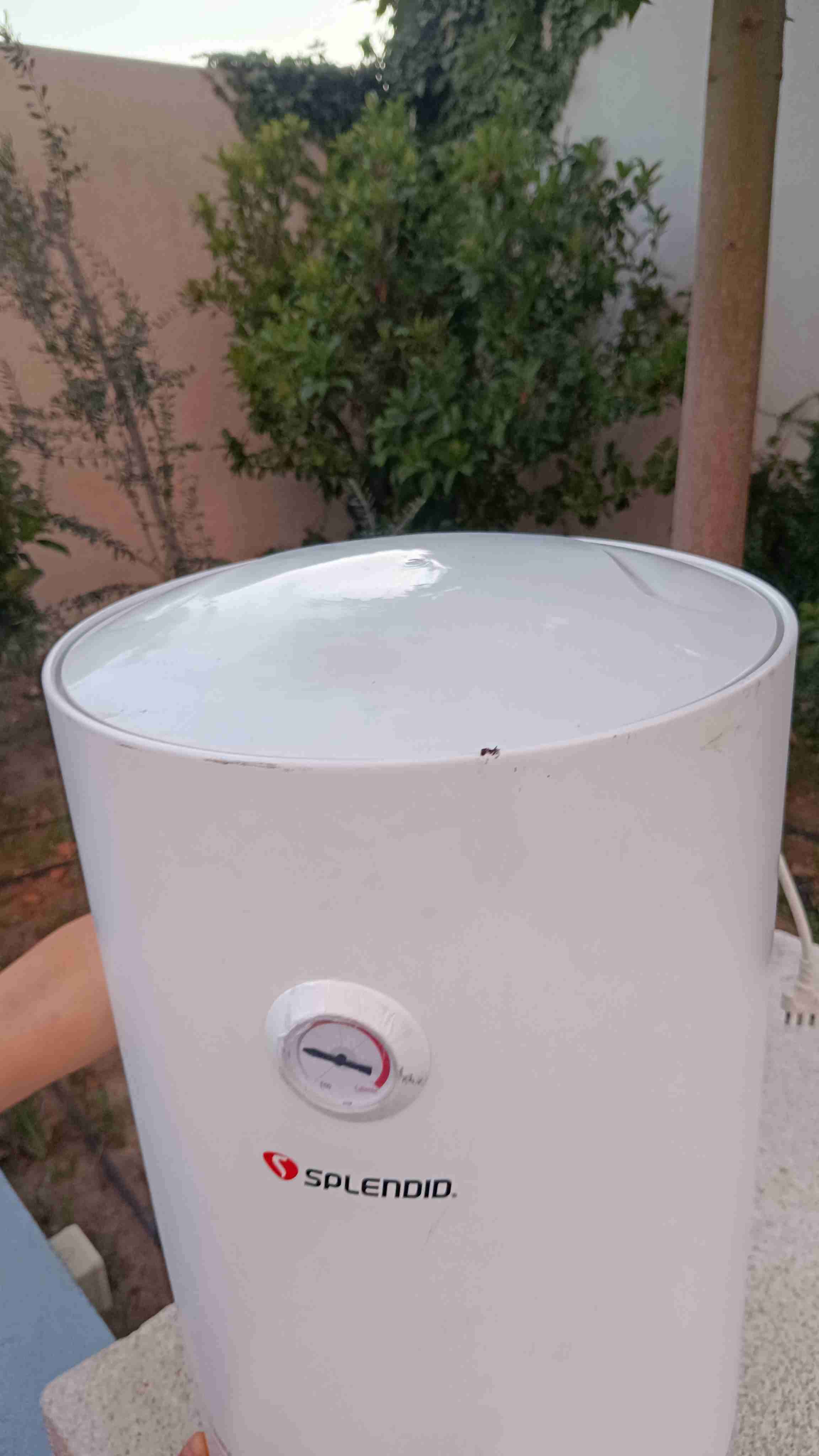 Calefón eléctrico Splendid 50 litros - miniatura 3