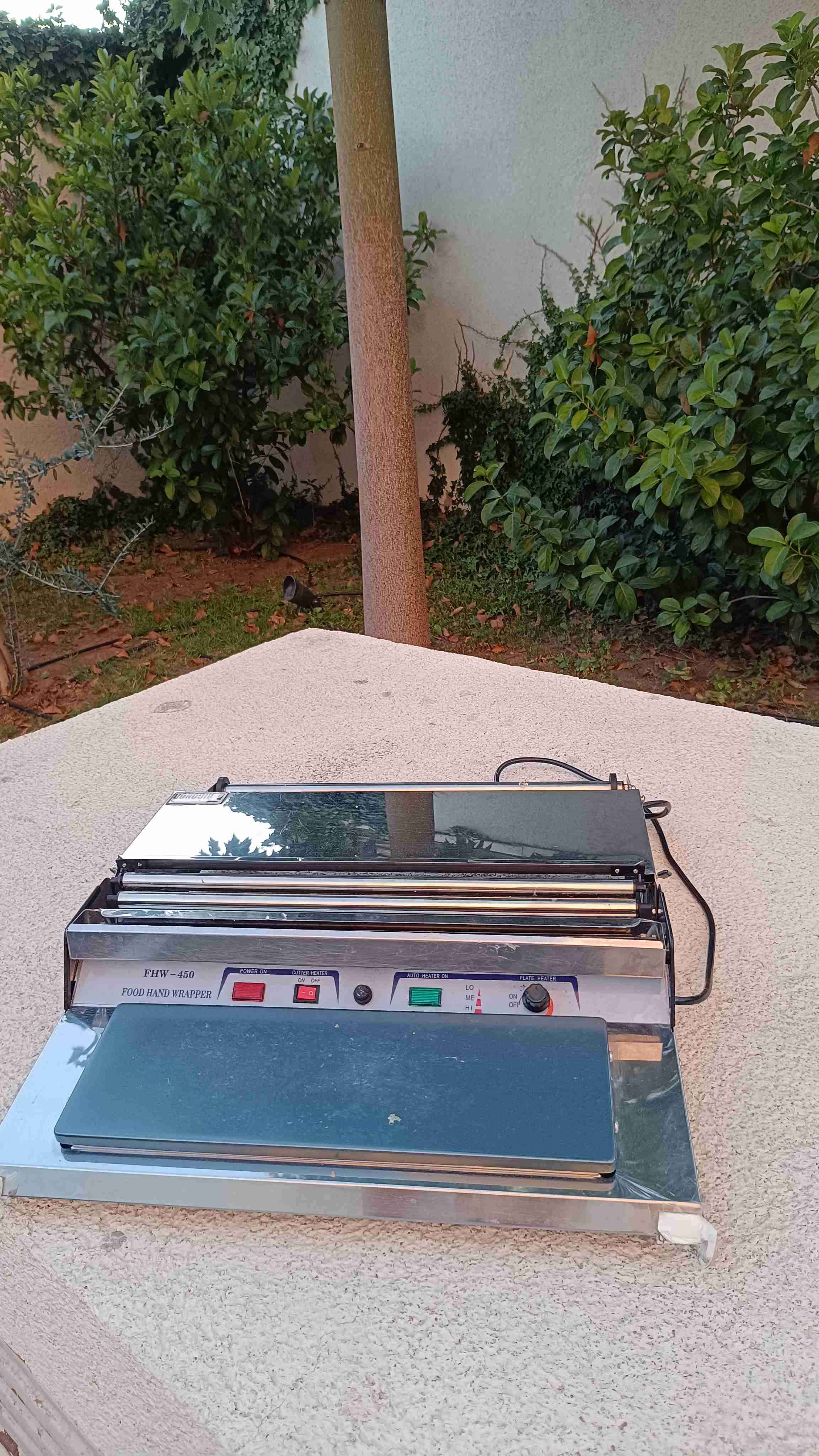 Envolvedora de alimentos FHW-450