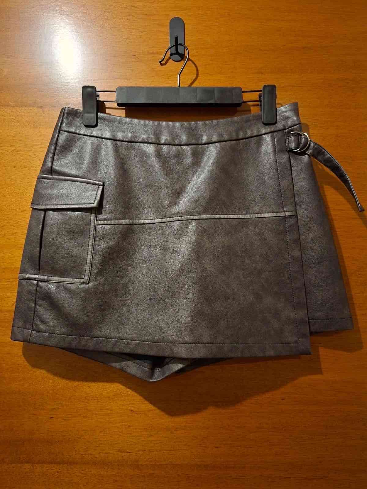 Falda de cuero sintético marrón - miniatura 4