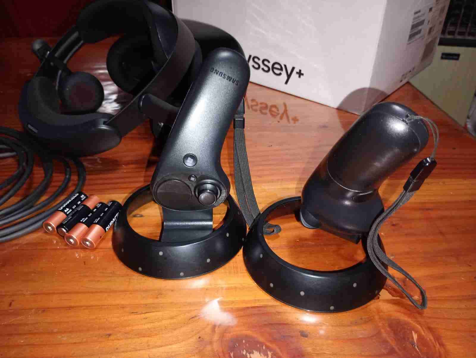Samsung HMD Odyssey+ semi nuevo - miniatura 5