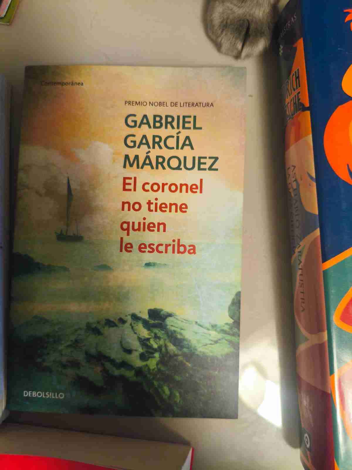 Libro El coronel no tiene quien le escriba