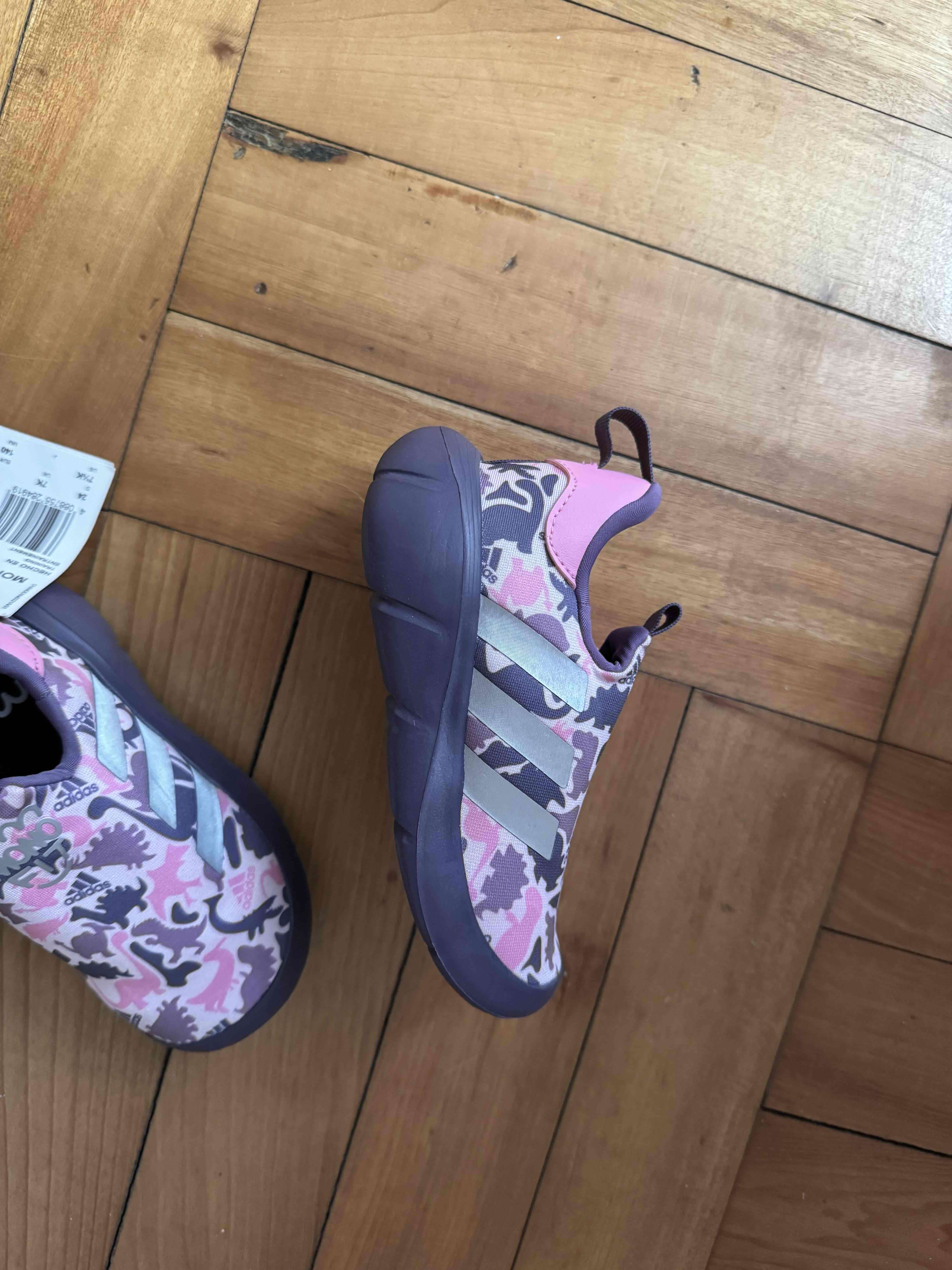 Zapatillas infantiles con diseño de dinosaurios - miniatura 2