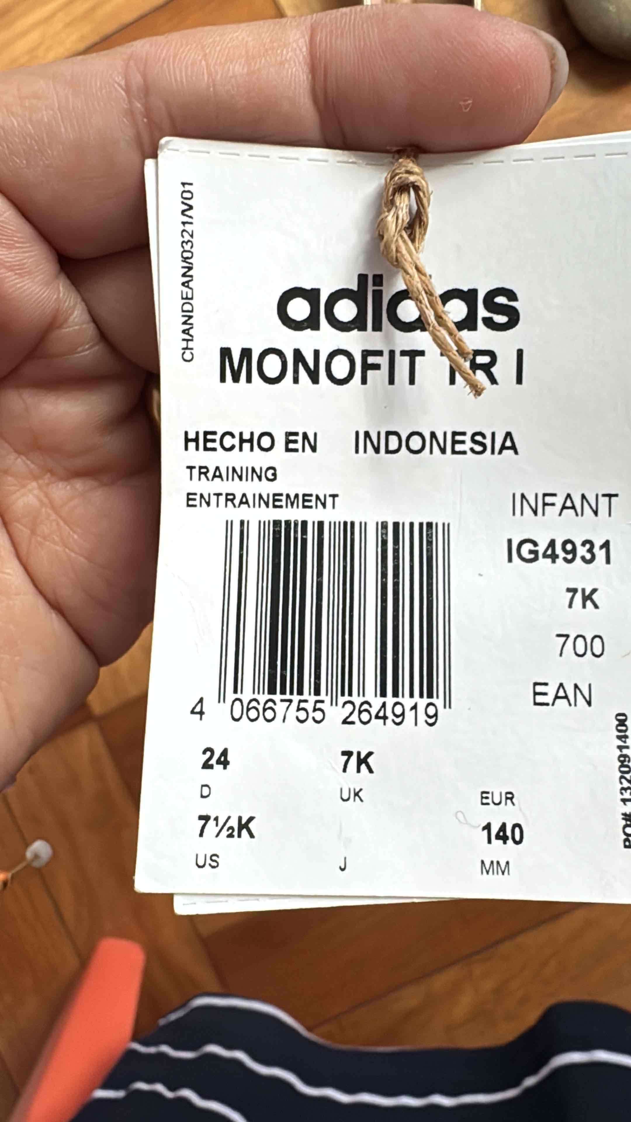 Zapatillas infantiles con diseño de dinosaurios - miniatura 6