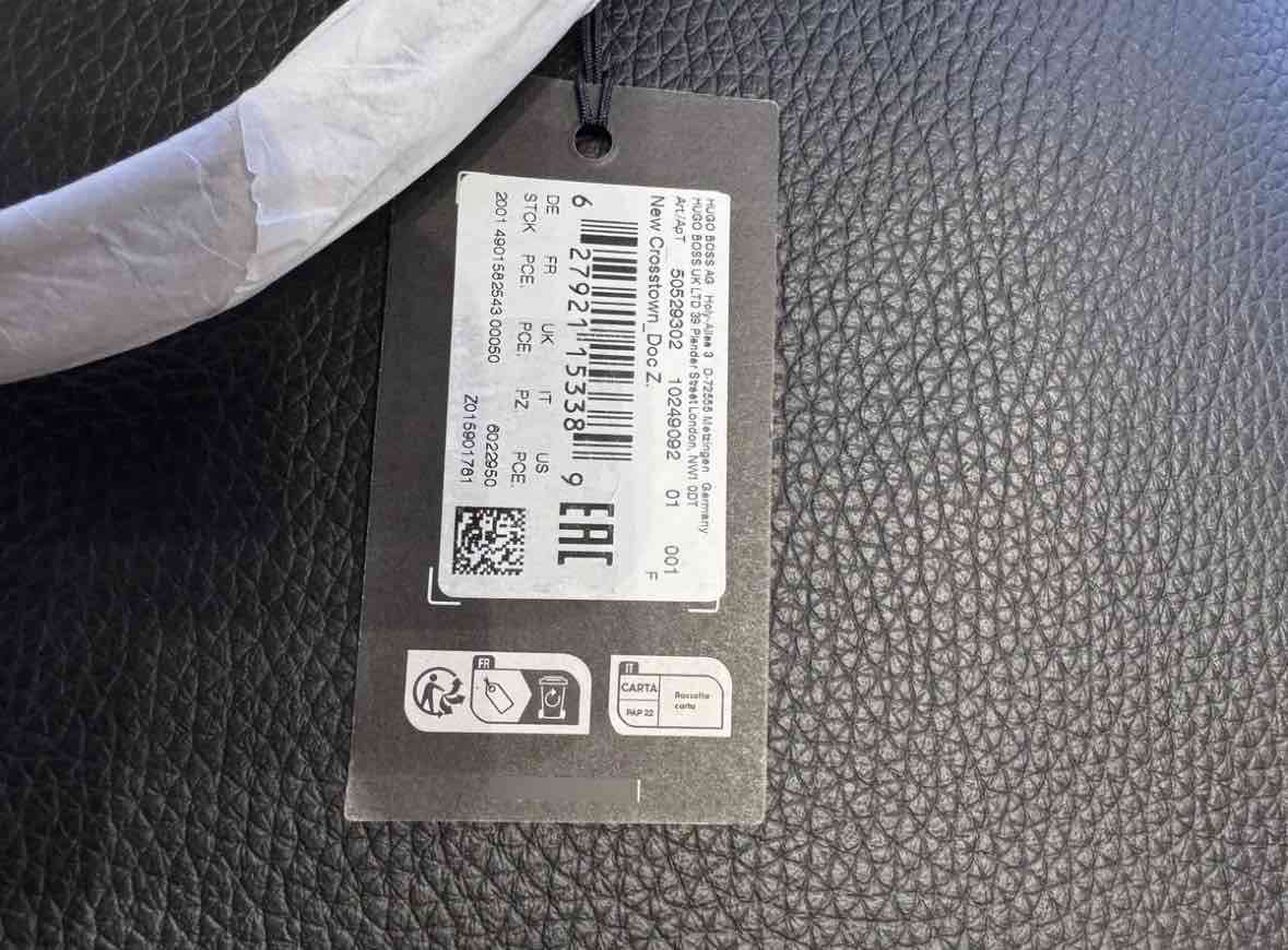 Bolso Hugo Boss 100% cuero NUEVO - miniatura 4