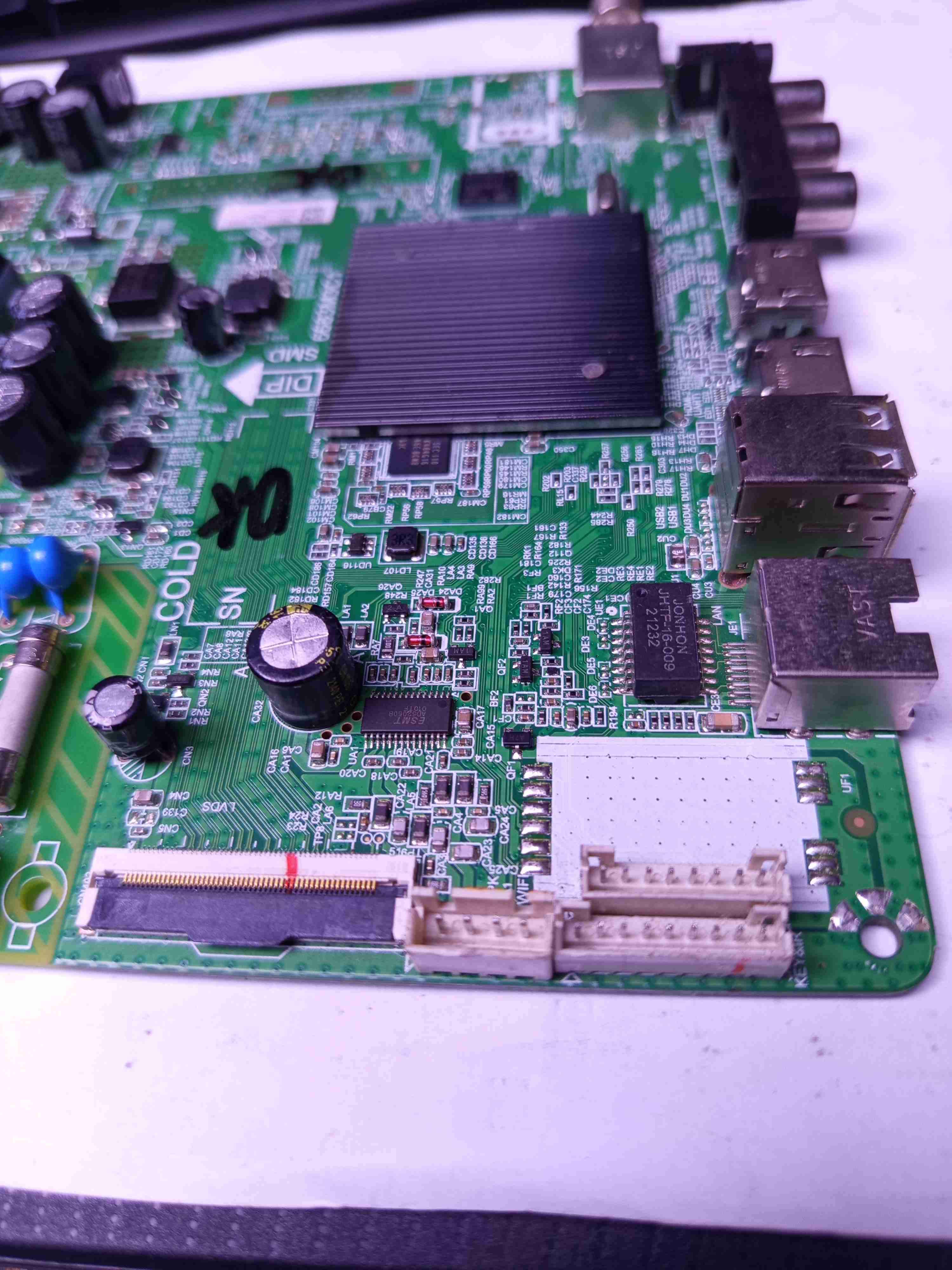 Mainboard televisor 43 pulgadas modelo 6683m3c1 - miniatura 5