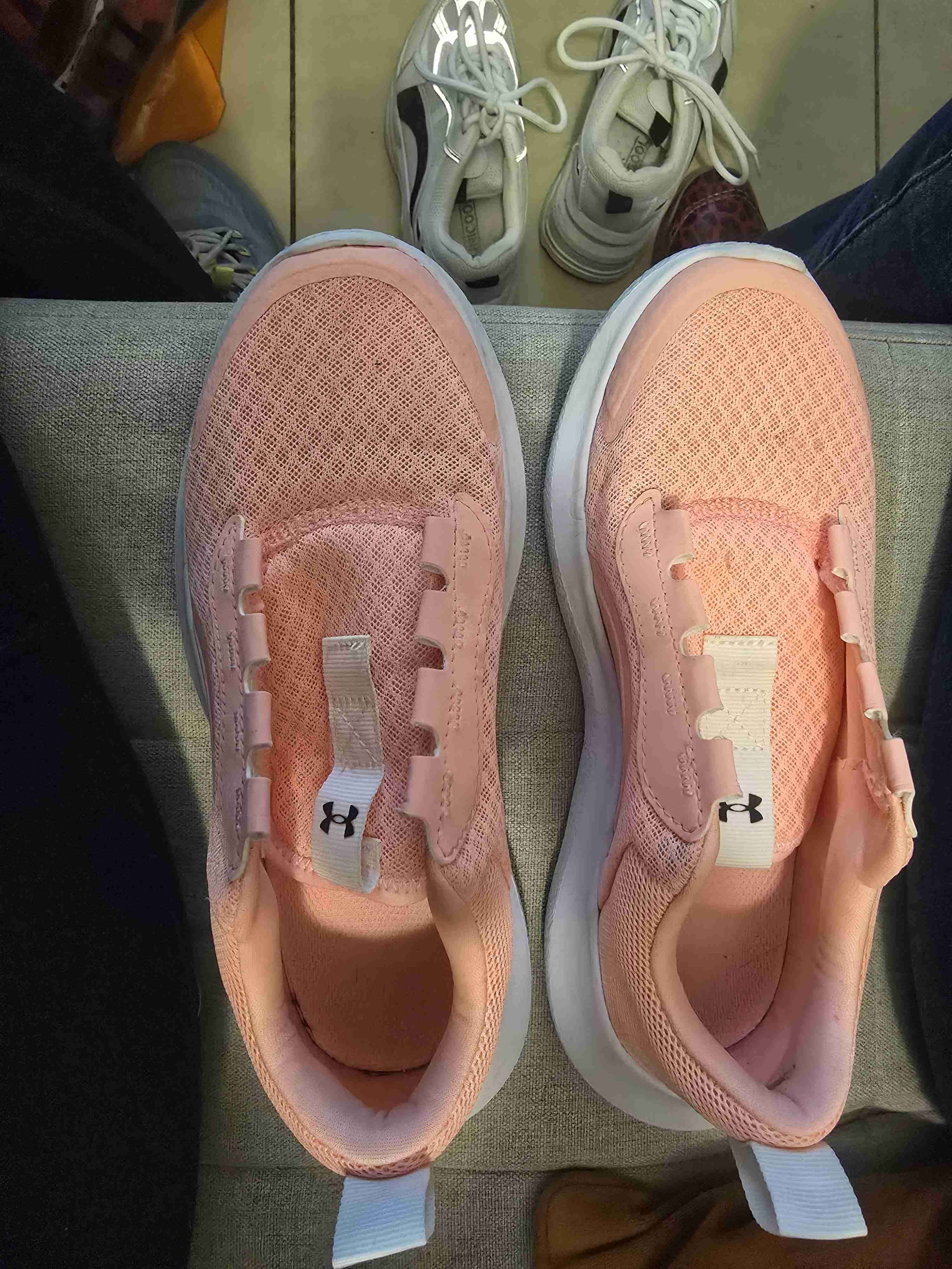 Zapatillas deportivas rosadas - miniatura 2