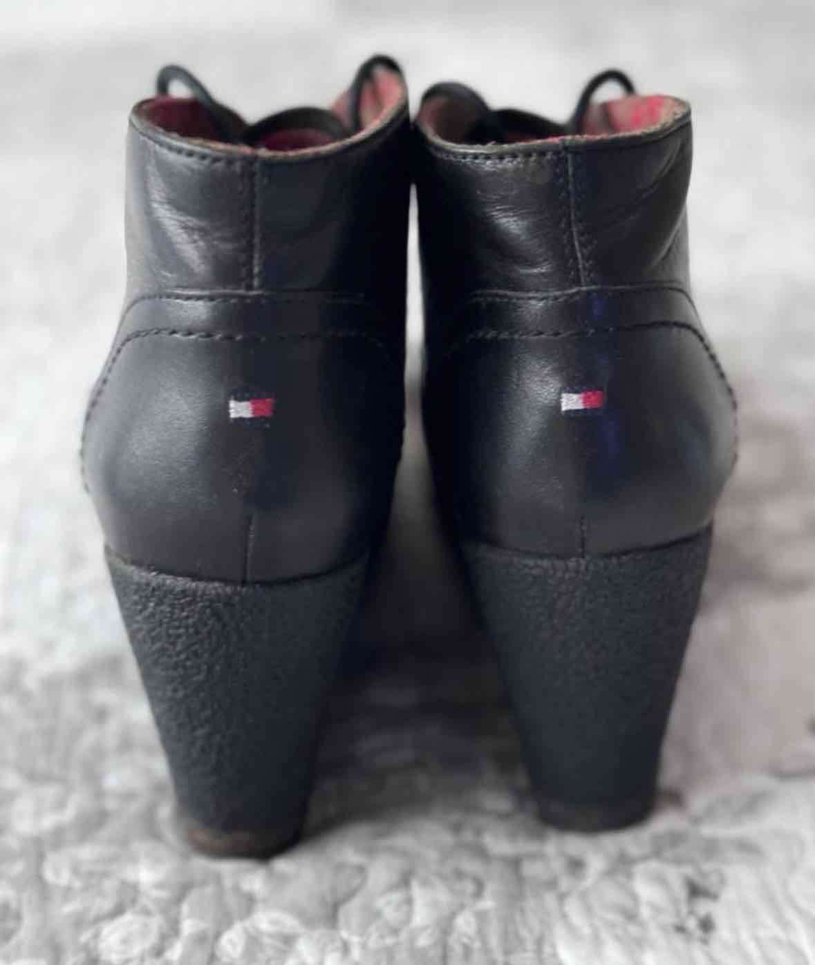 Botines negros de cuero - miniatura 2