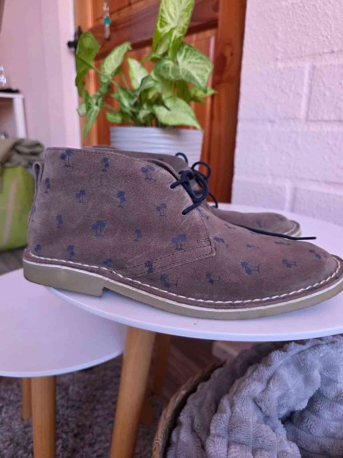 Botines de gamuza marrones