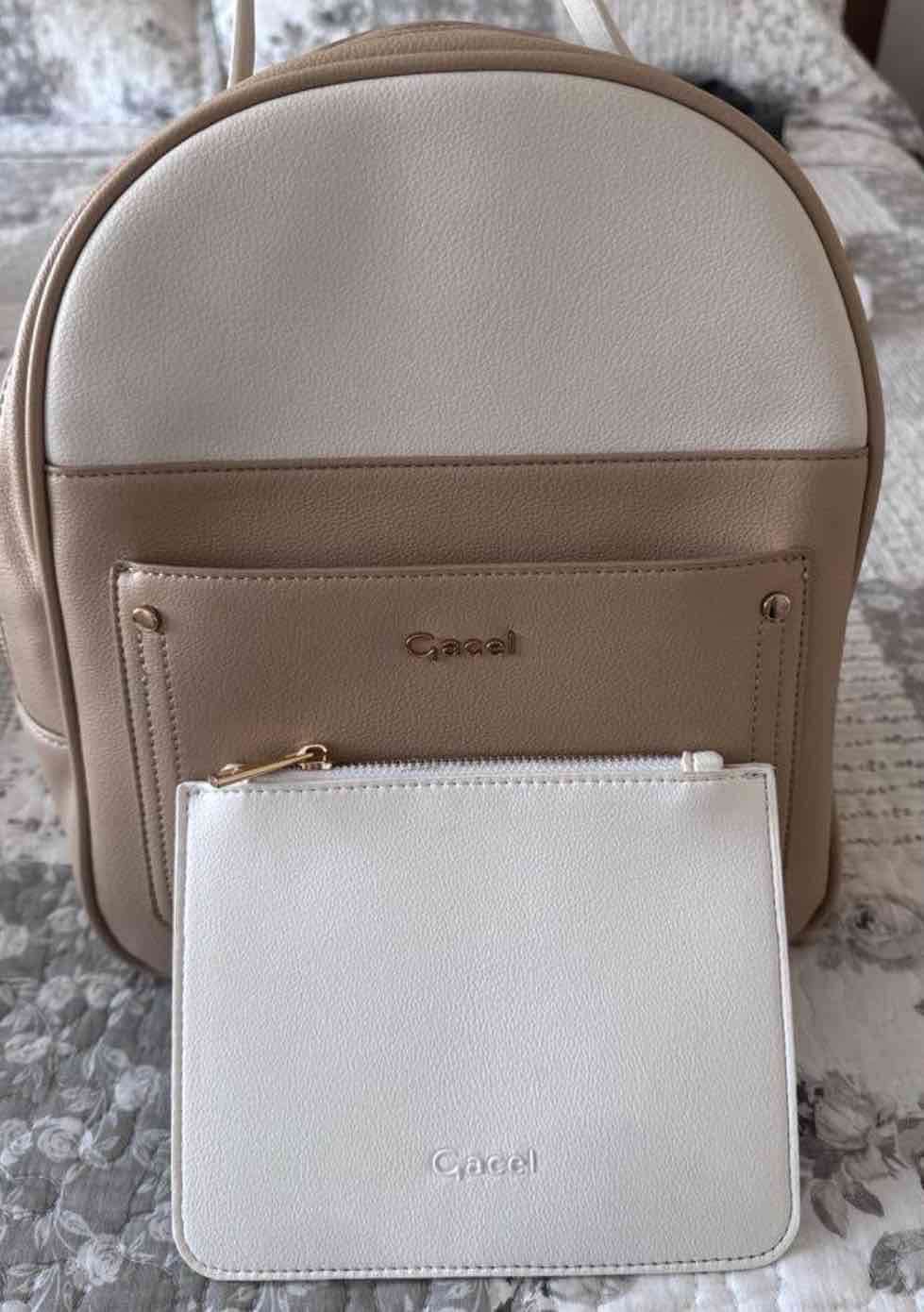 Mochila beige y blanca - miniatura 2