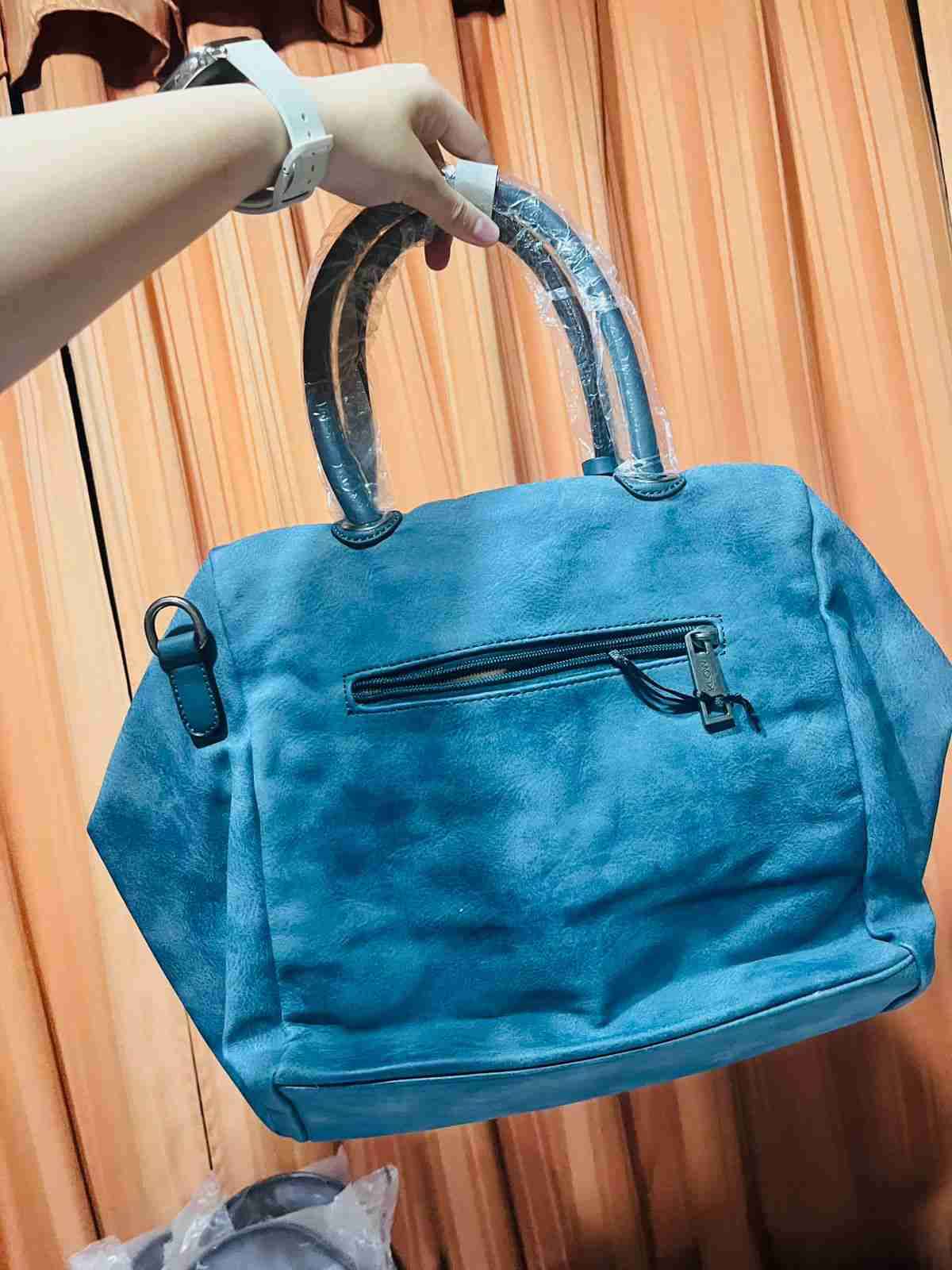 Cartera azul con flecos klow - miniatura 2