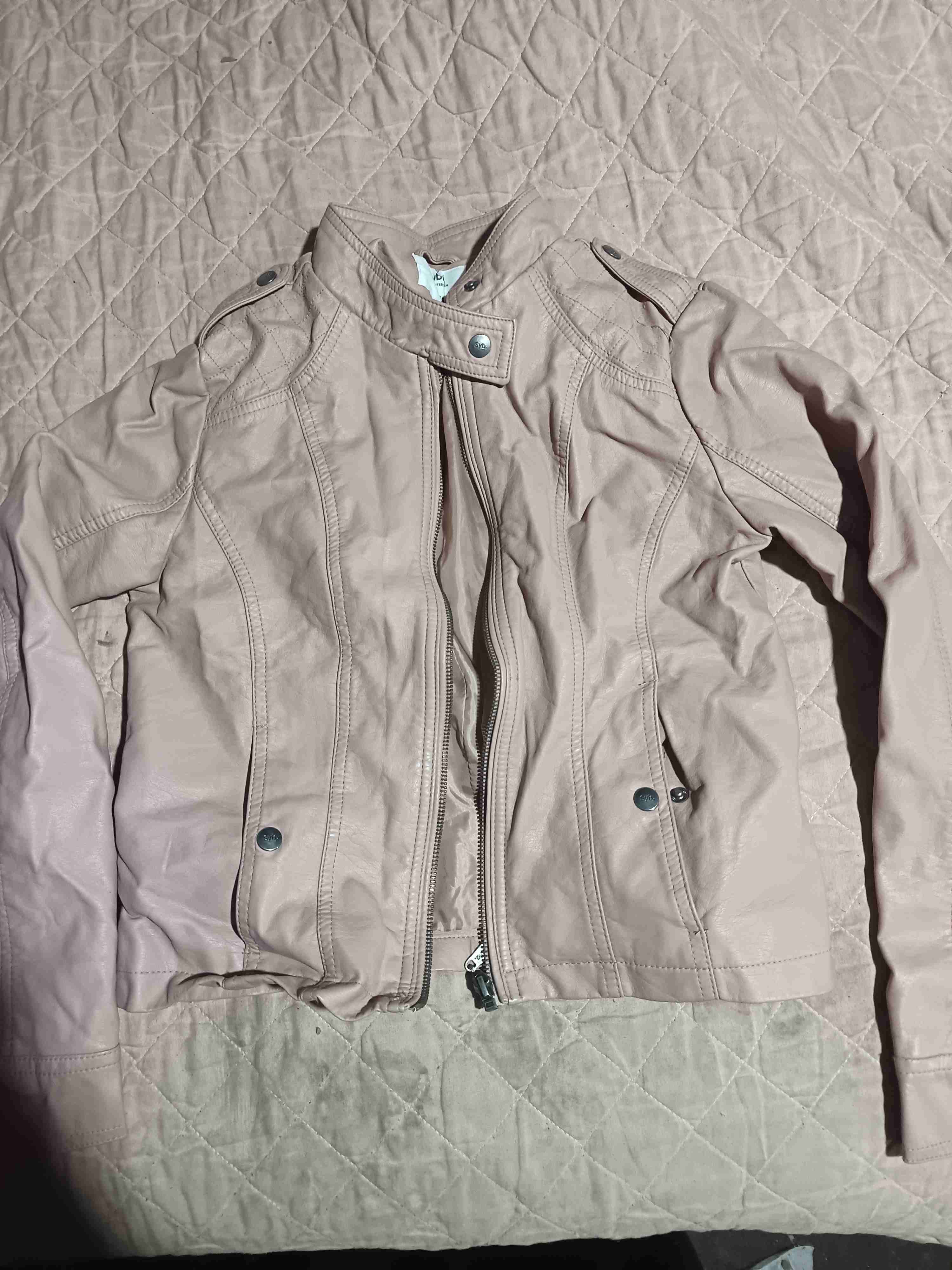 Chaqueta de mujer rosa pastel