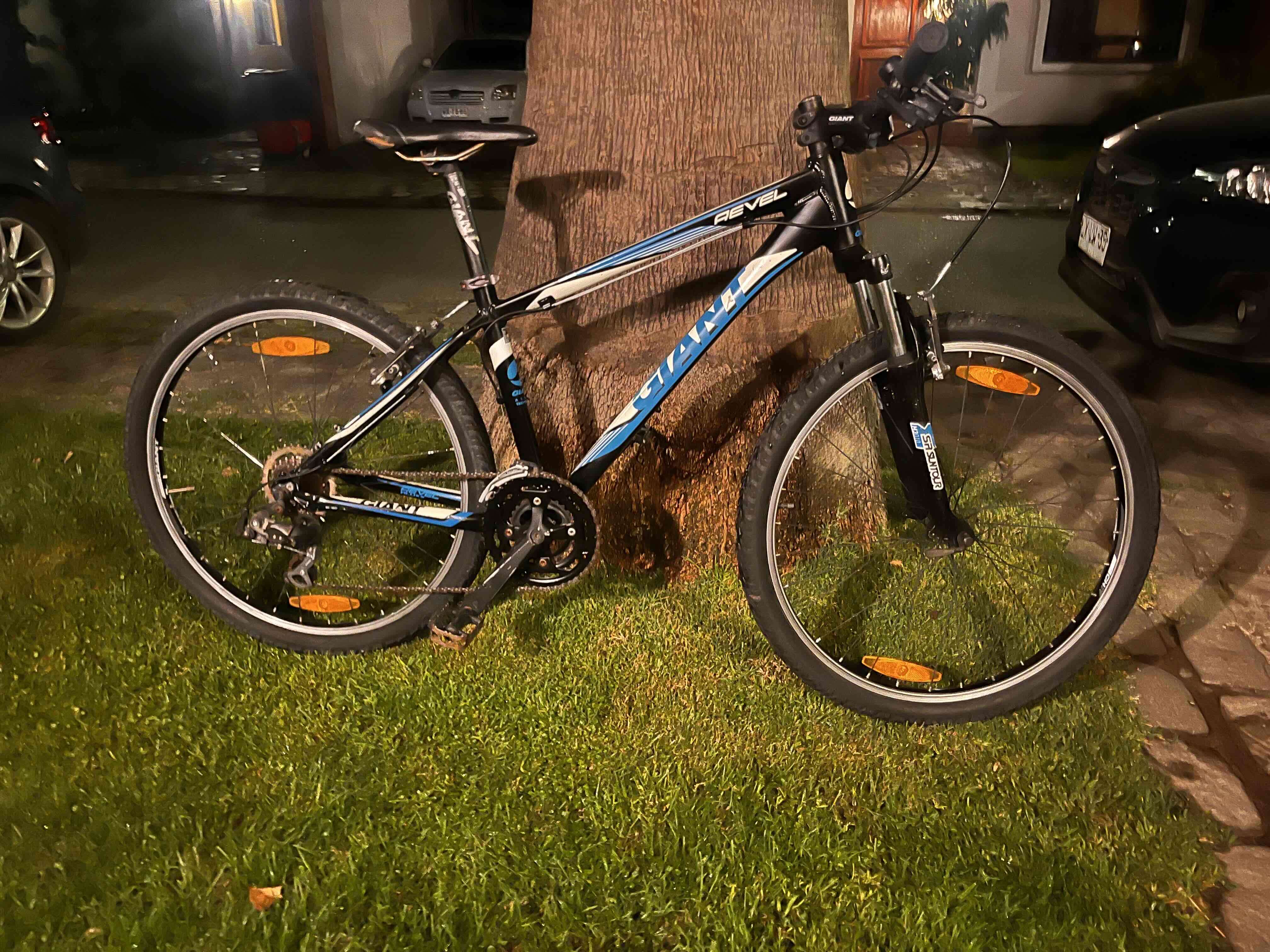 Bicicleta montaña Giant Revel aro 26