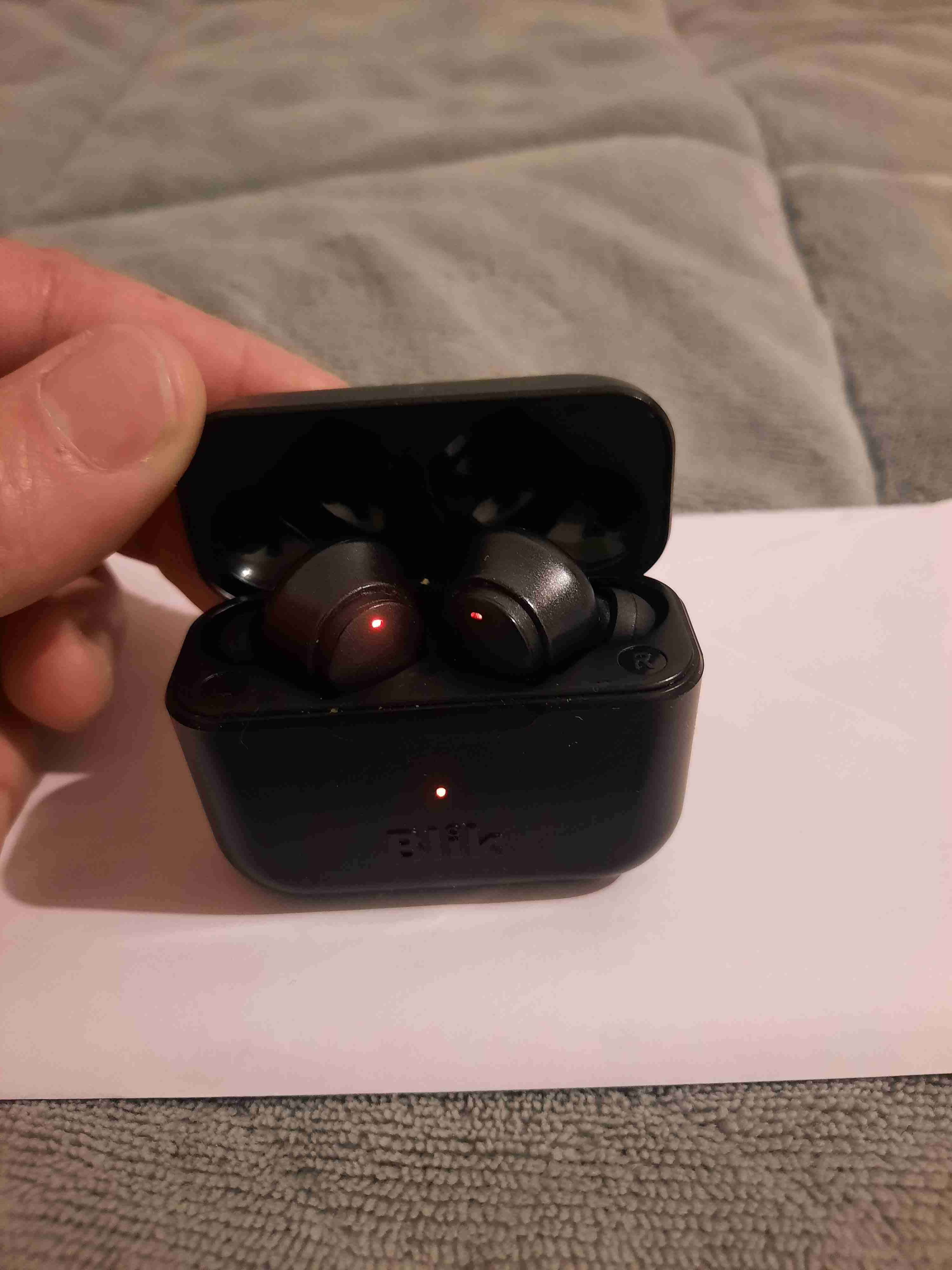 Audífonos inalámbricos negros - miniatura 2