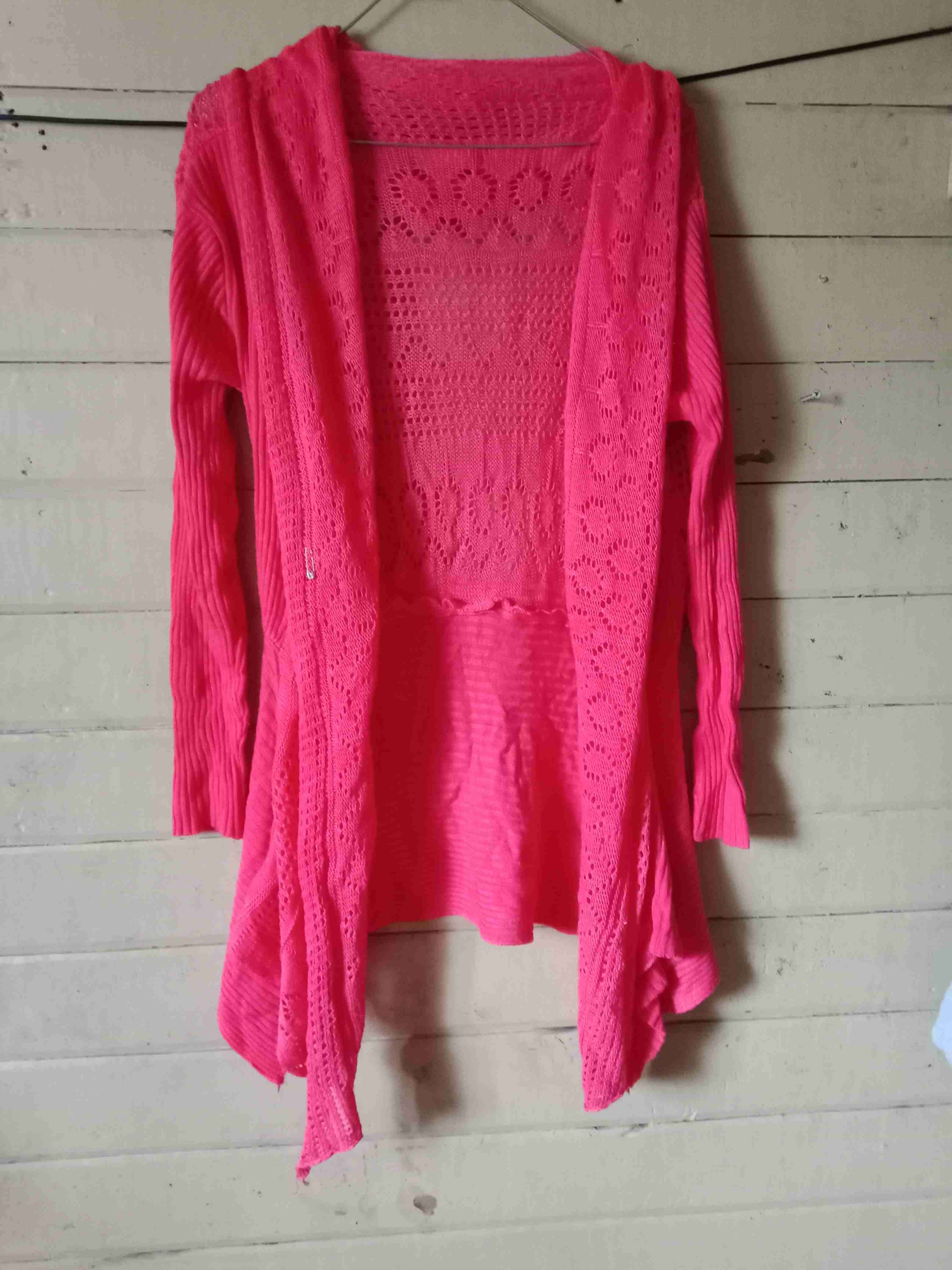 Cárdigan tejido fucsia