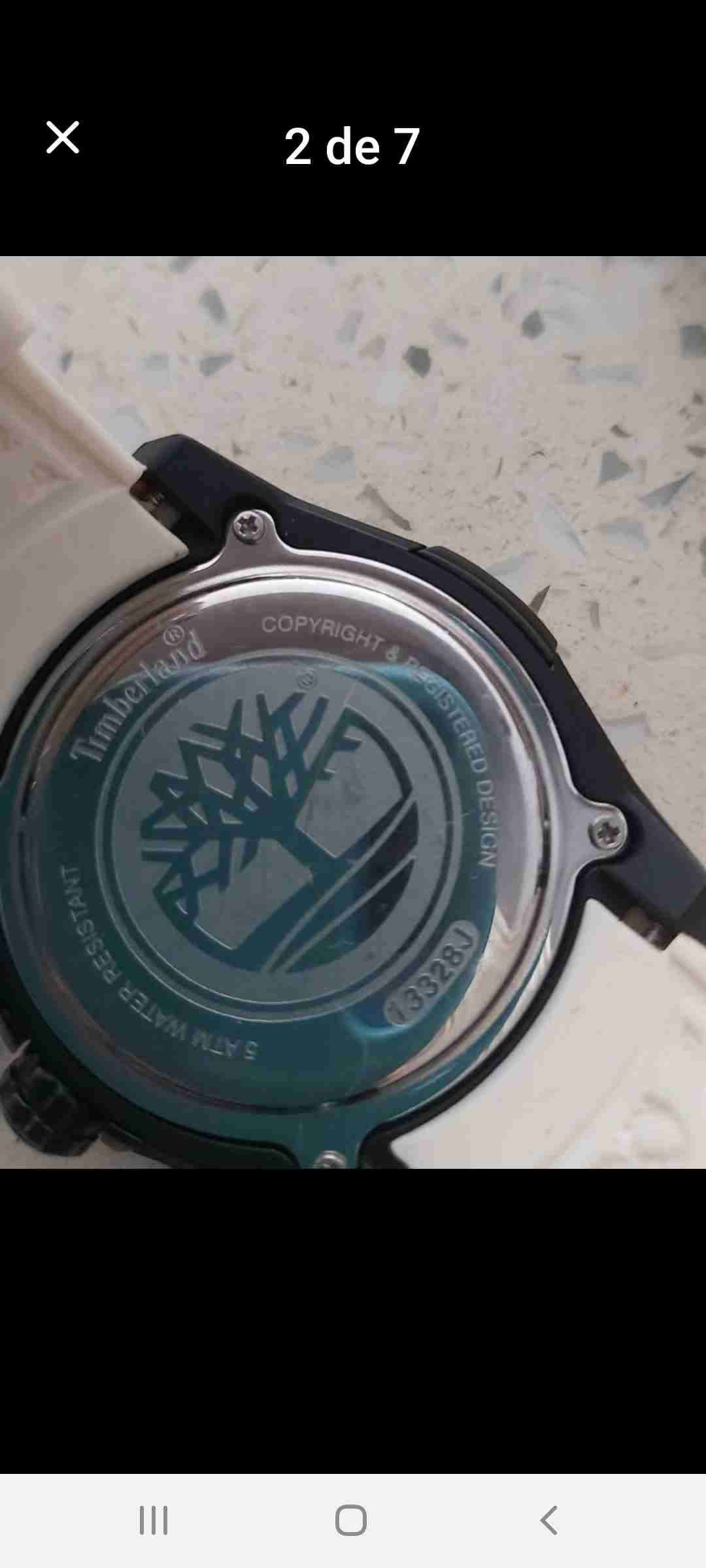 Reloj Timberland blanco y negro ,modelo 13328J - miniatura 2