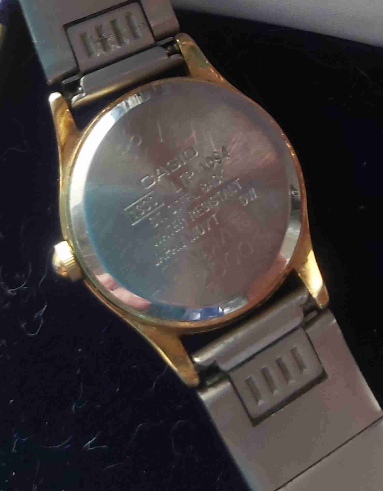 Reloj Casio Quartz Enchape ORO retro Ltp-1094 - miniatura 2