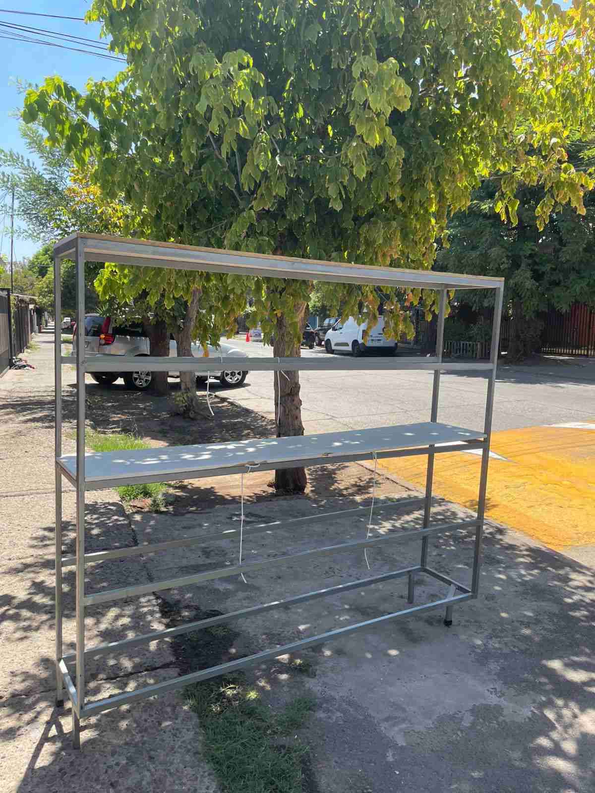 Mesa de trabajo de acero - miniatura 5