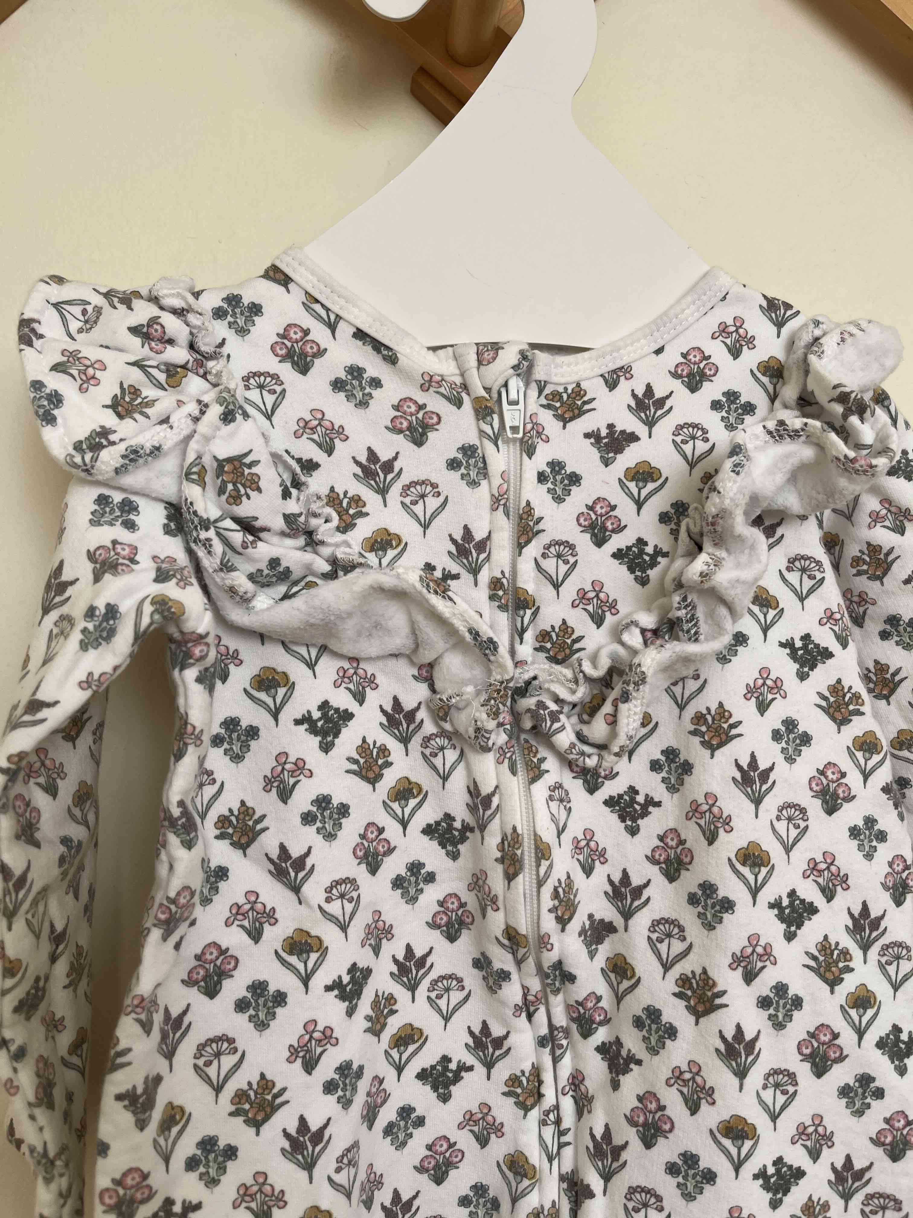 Pijama infantil floral talla 18 meses - miniatura 2