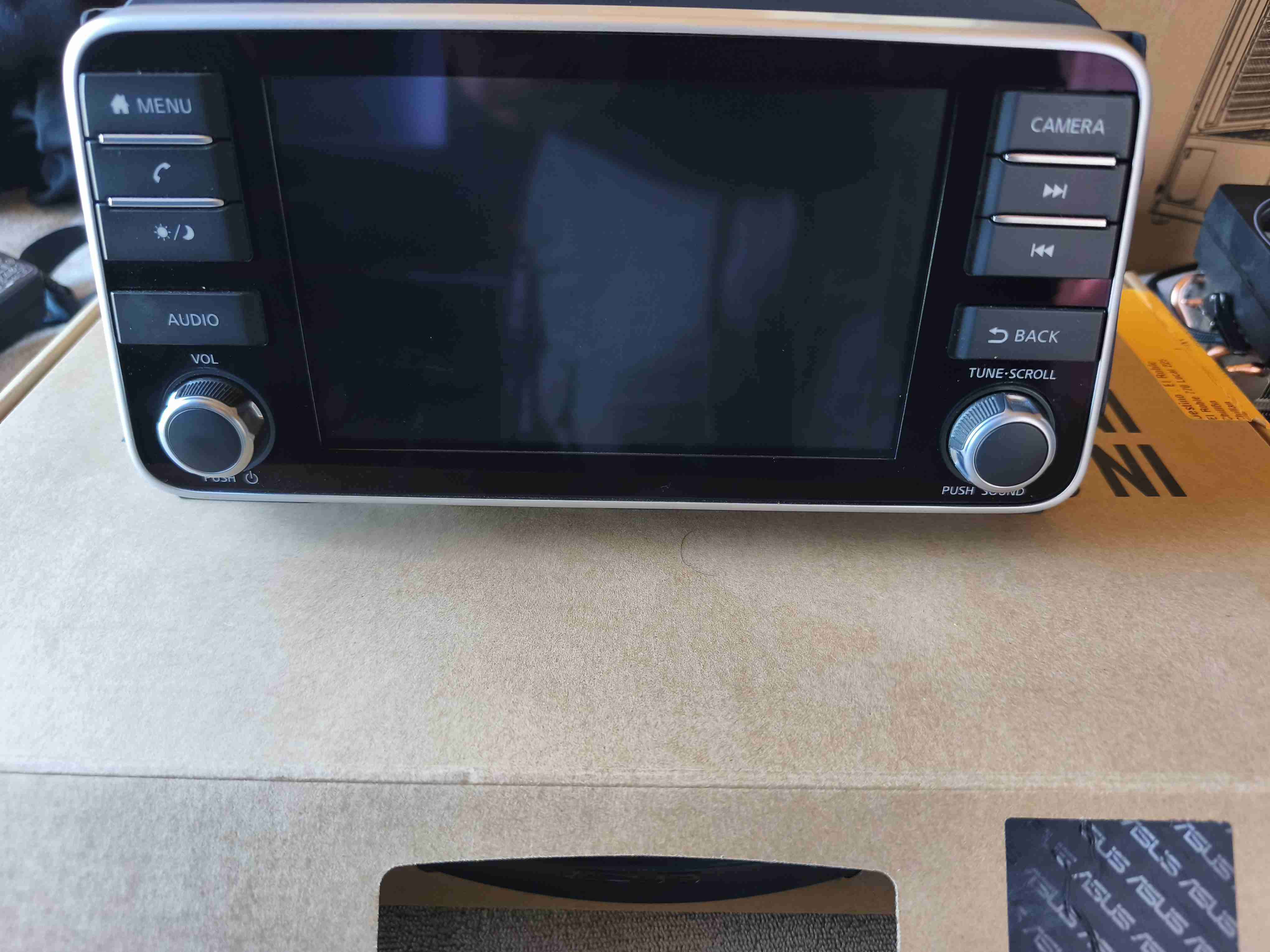 Radio Original Nissan New versa-Kicks