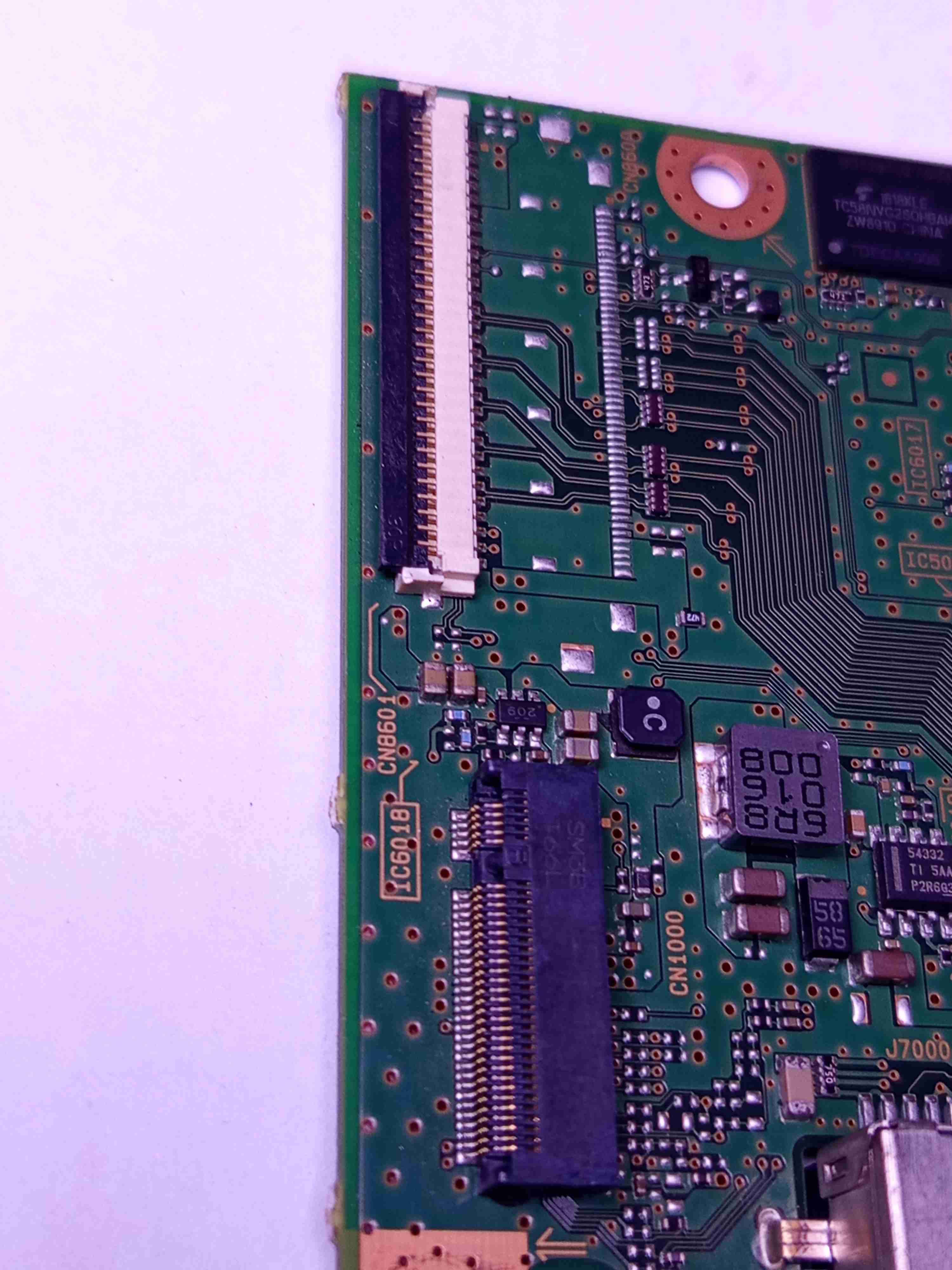 Mainboard televisor Sony modelo KDL-32W605D - miniatura 3