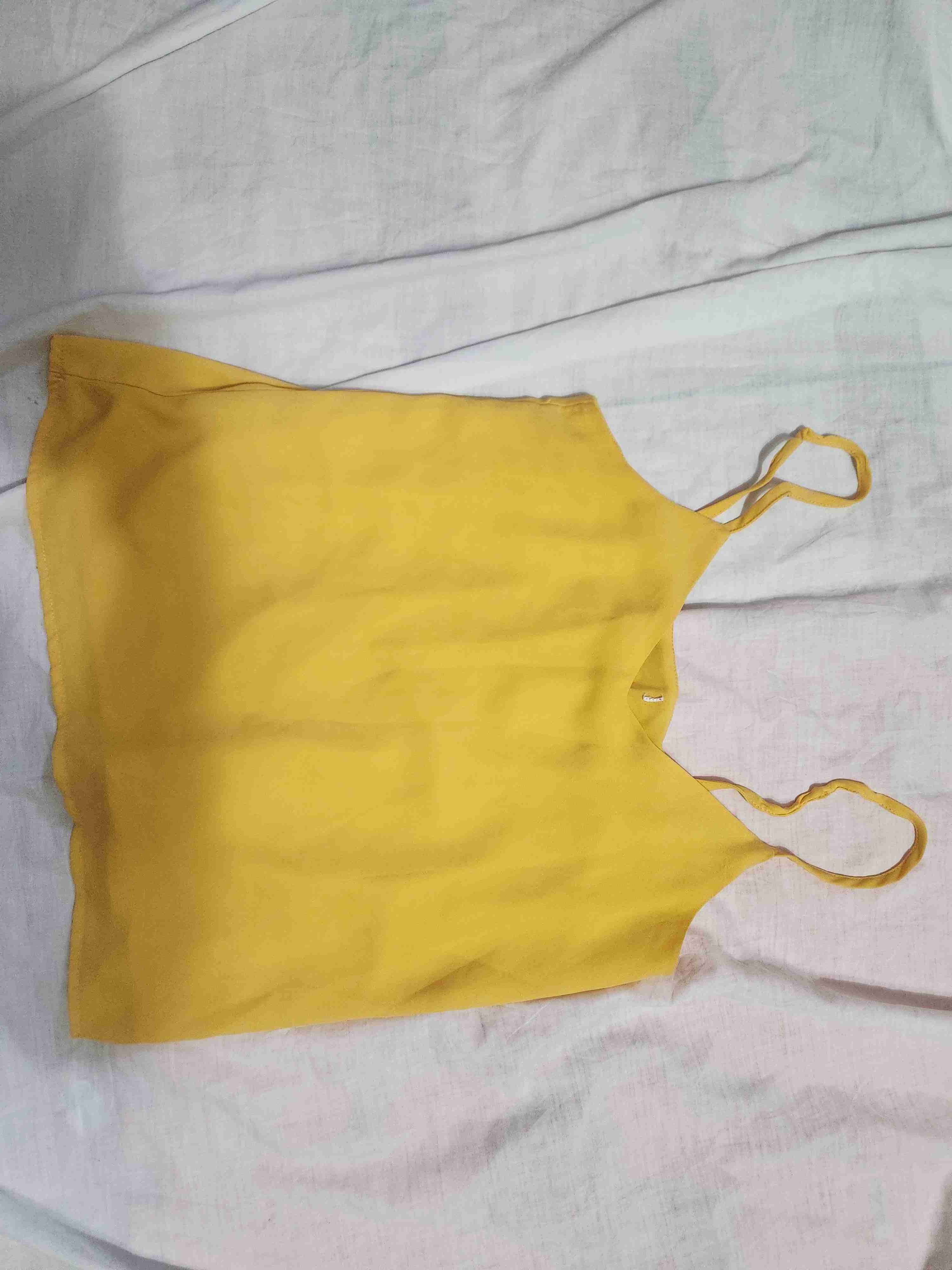 Blusa roja de tirantes - miniatura 3