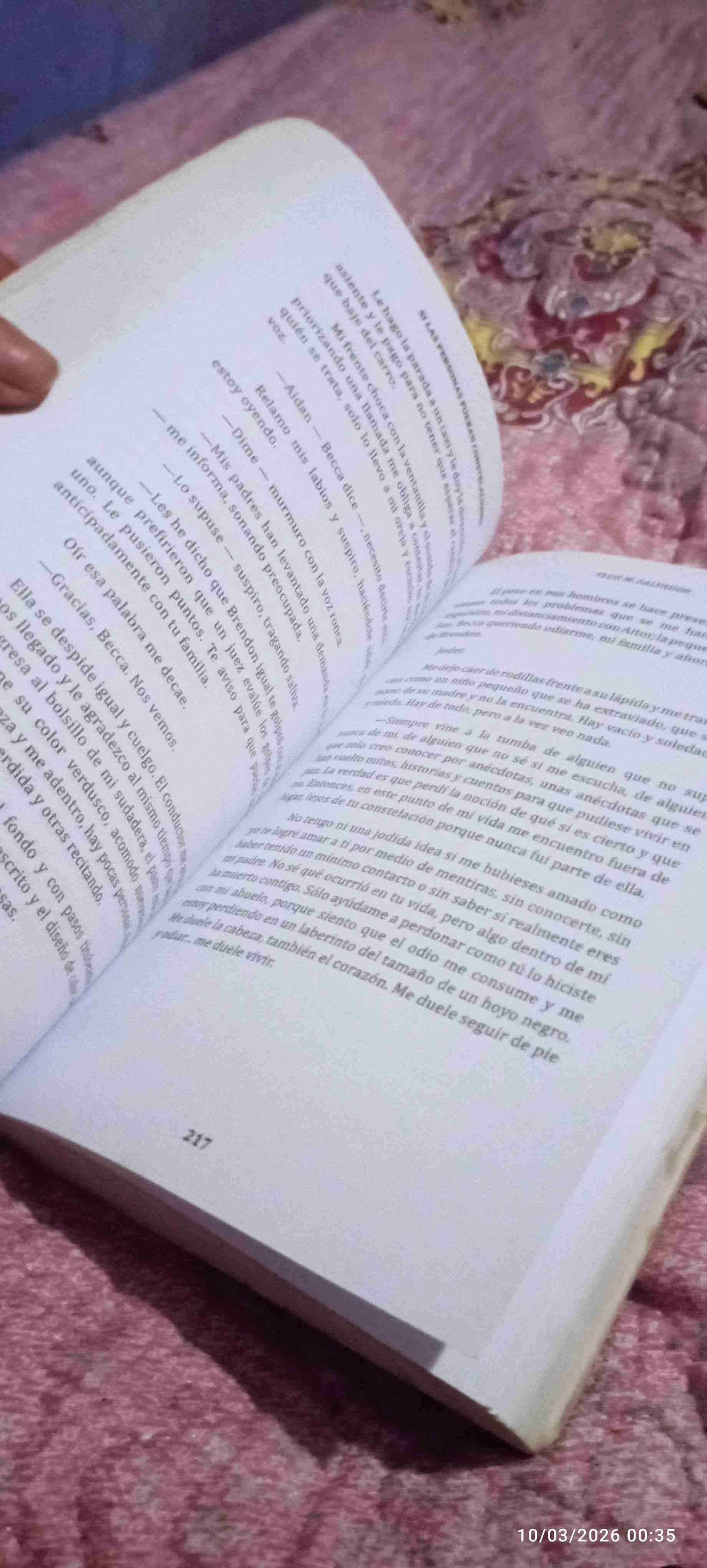 Libro 'Si las Personas Fueran Constelaciones' - miniatura 2