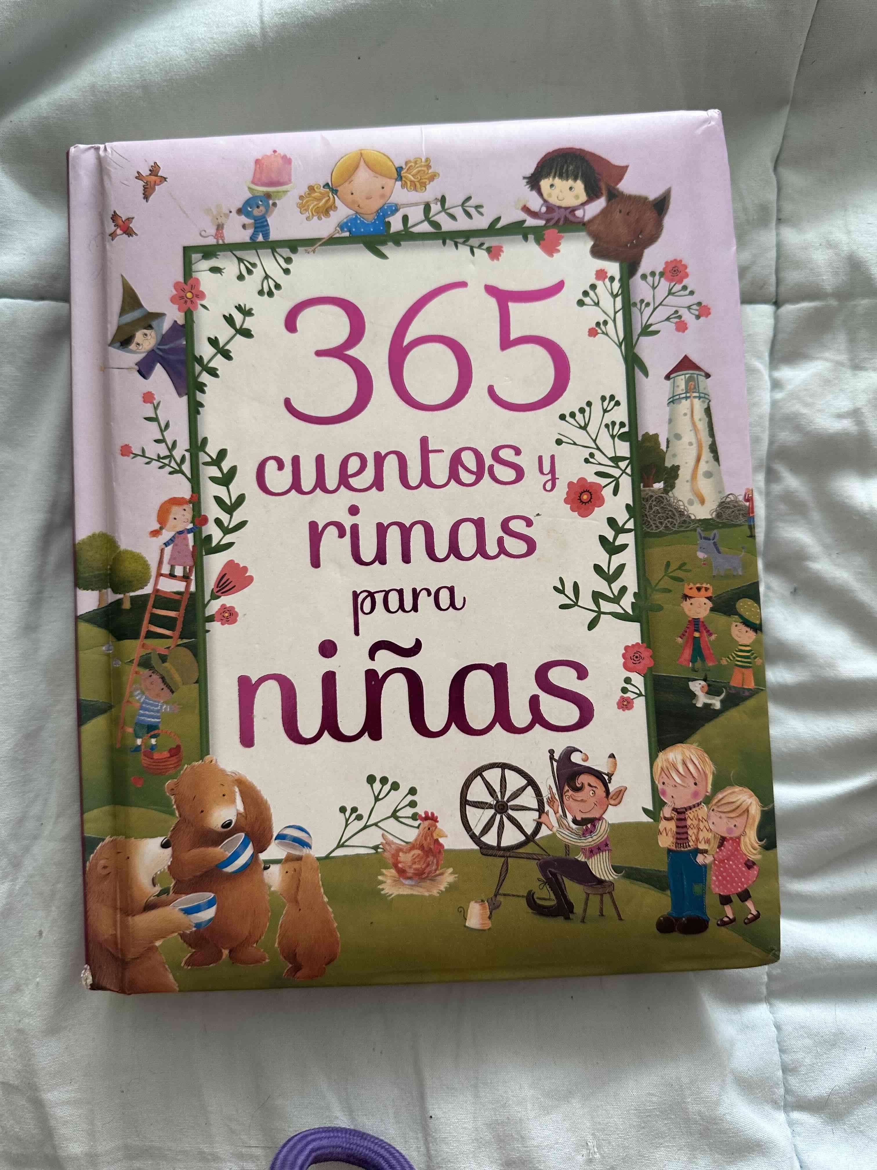 Libro 365 cuentos y rimas para niñas