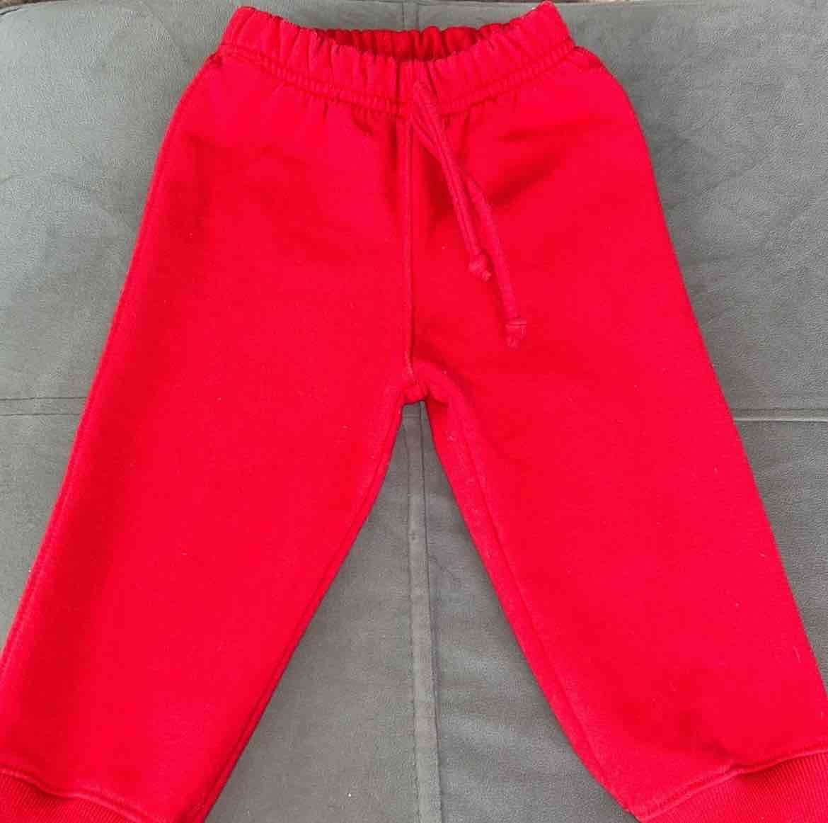 Pantalón deportivo rojo para niño
