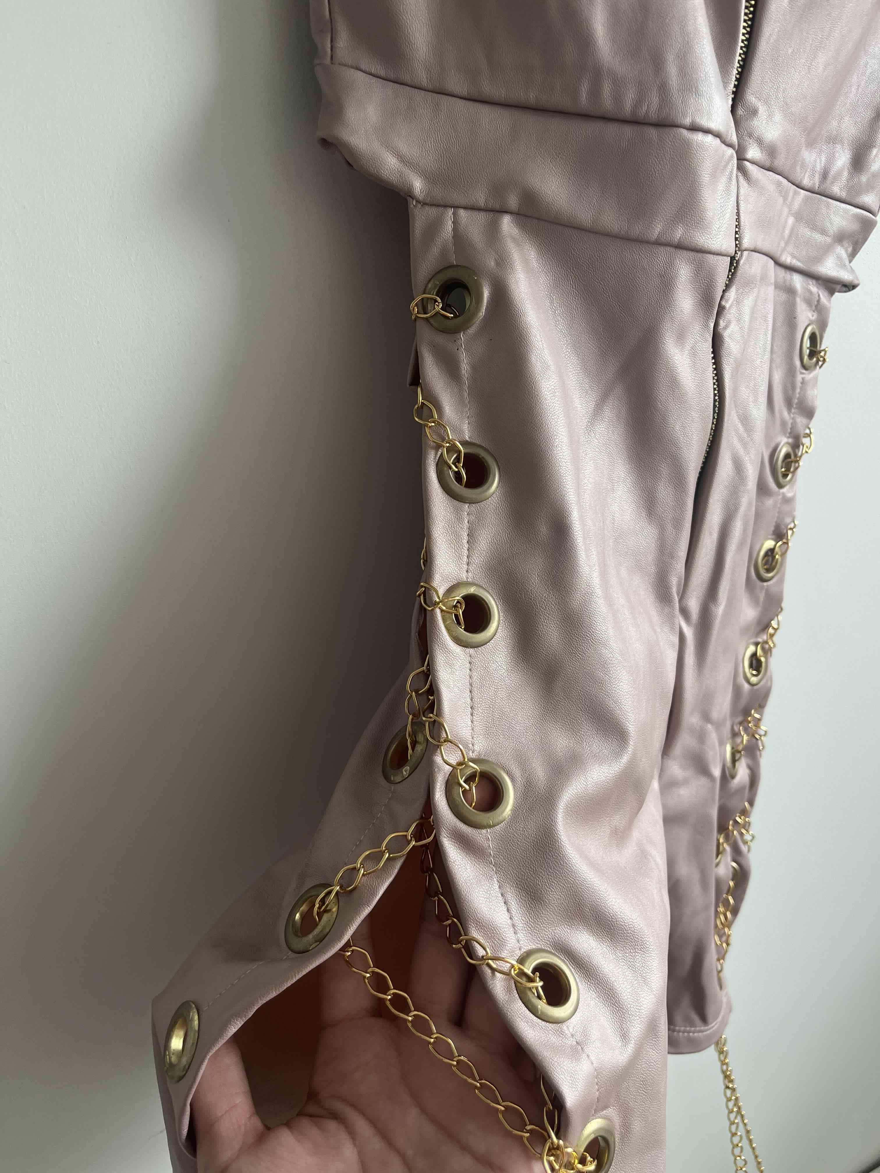 Enterito corto satinado rosado - miniatura 3