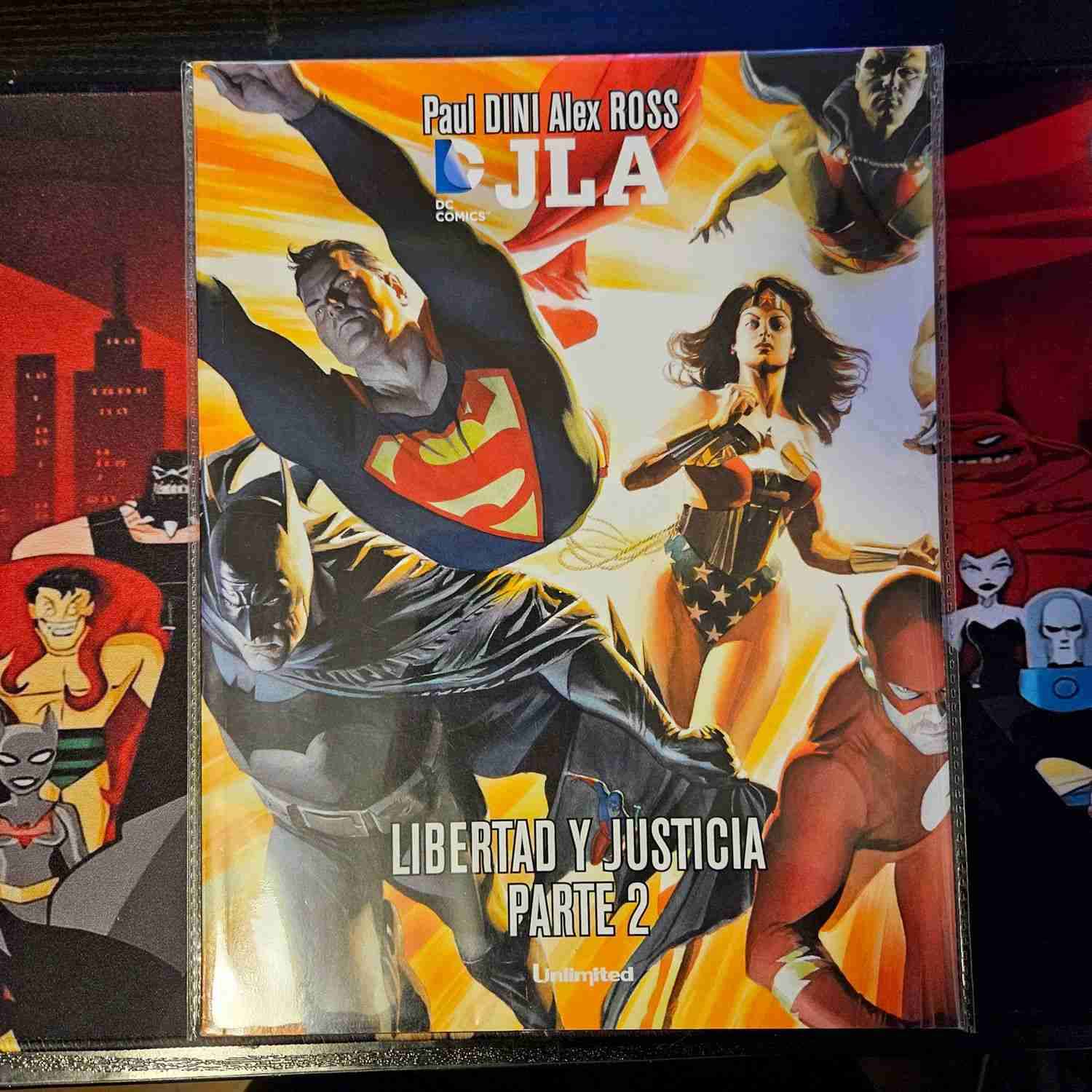 Comics LOS MÁS GRANDES SUPERHÉROES DEL UNIVERSO - miniatura 2