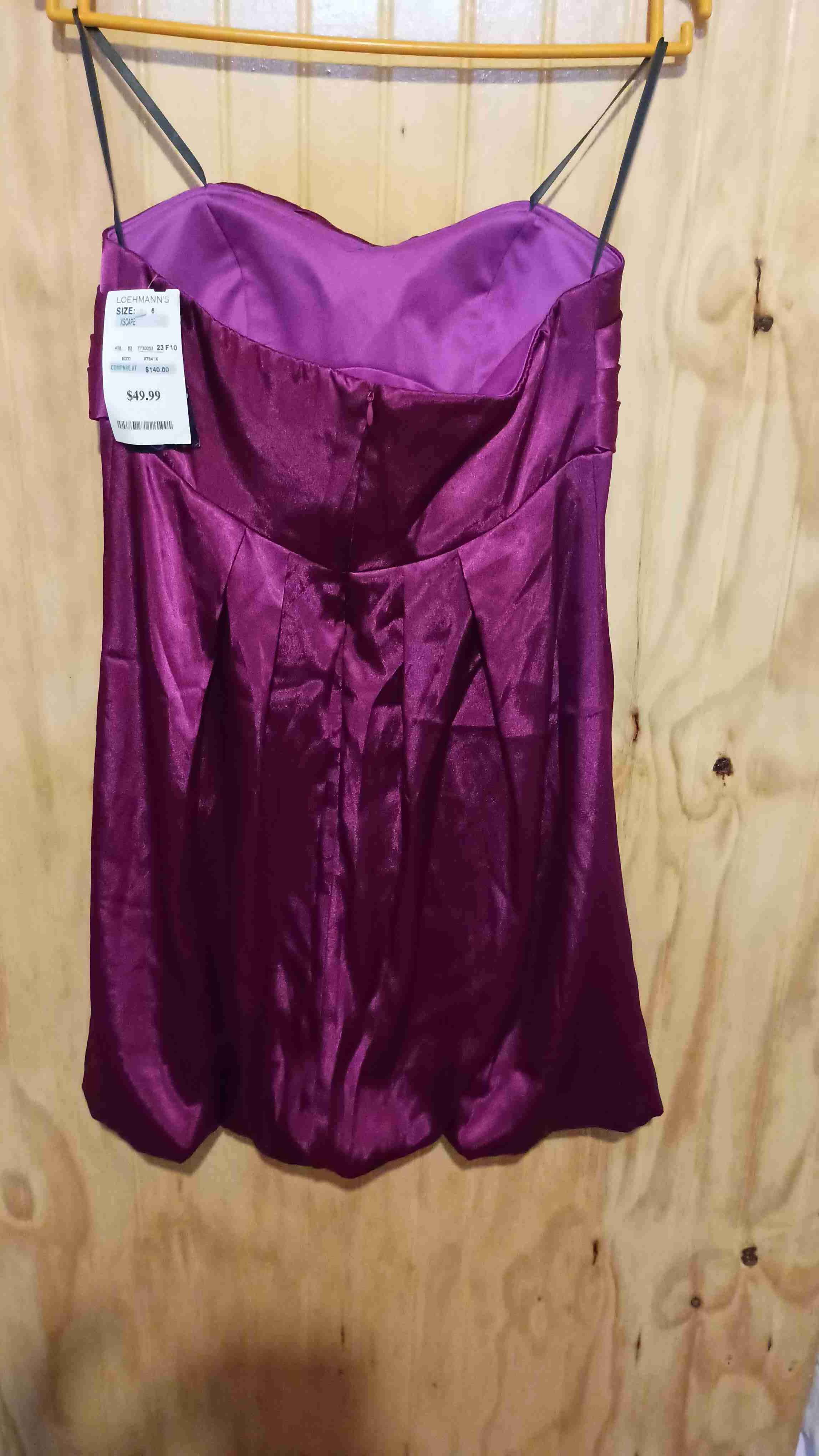 Vestido strapless burdeos - miniatura 3