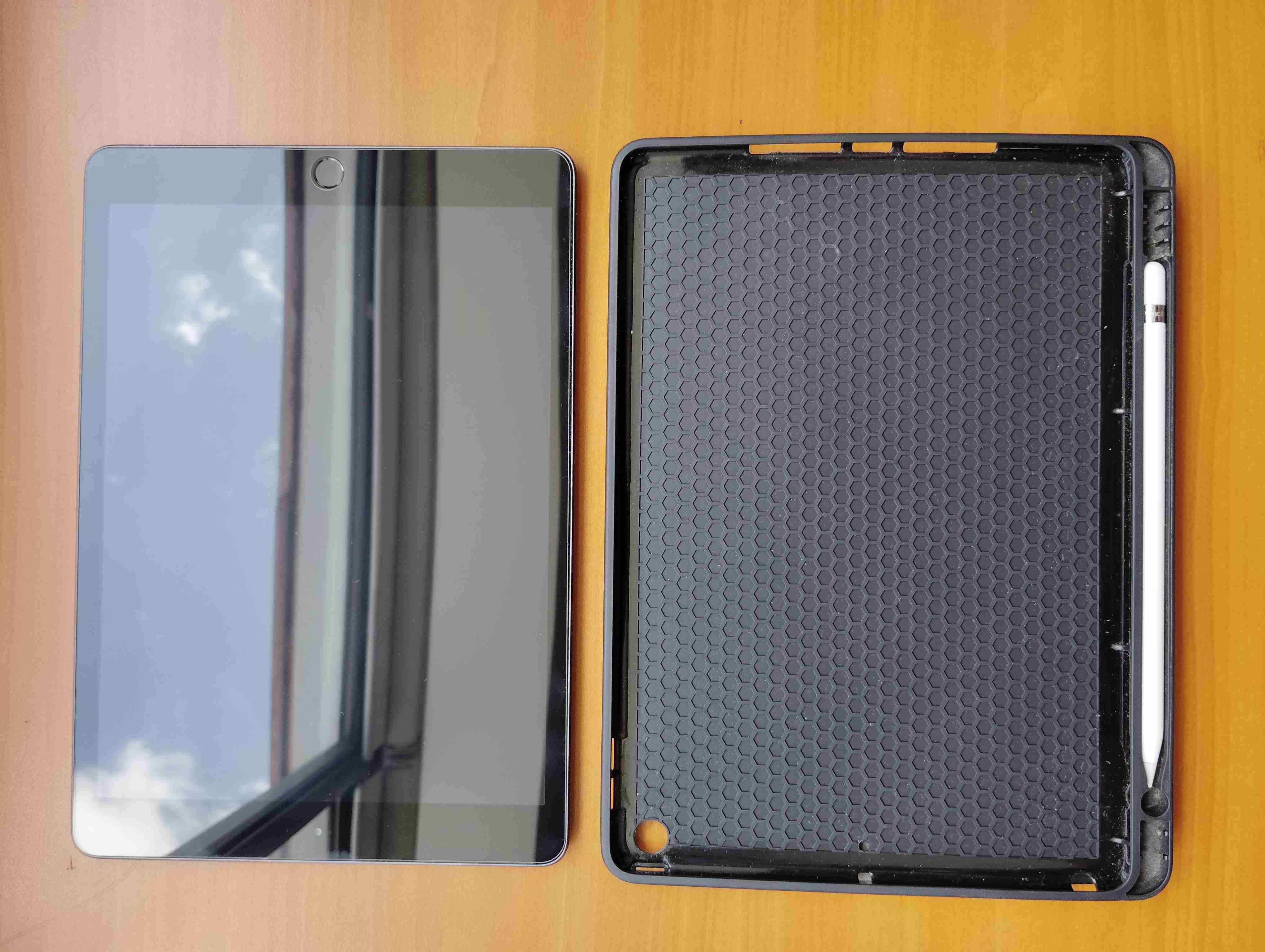 iPad 7ma generación 32 GB y Apple pencil - miniatura 3