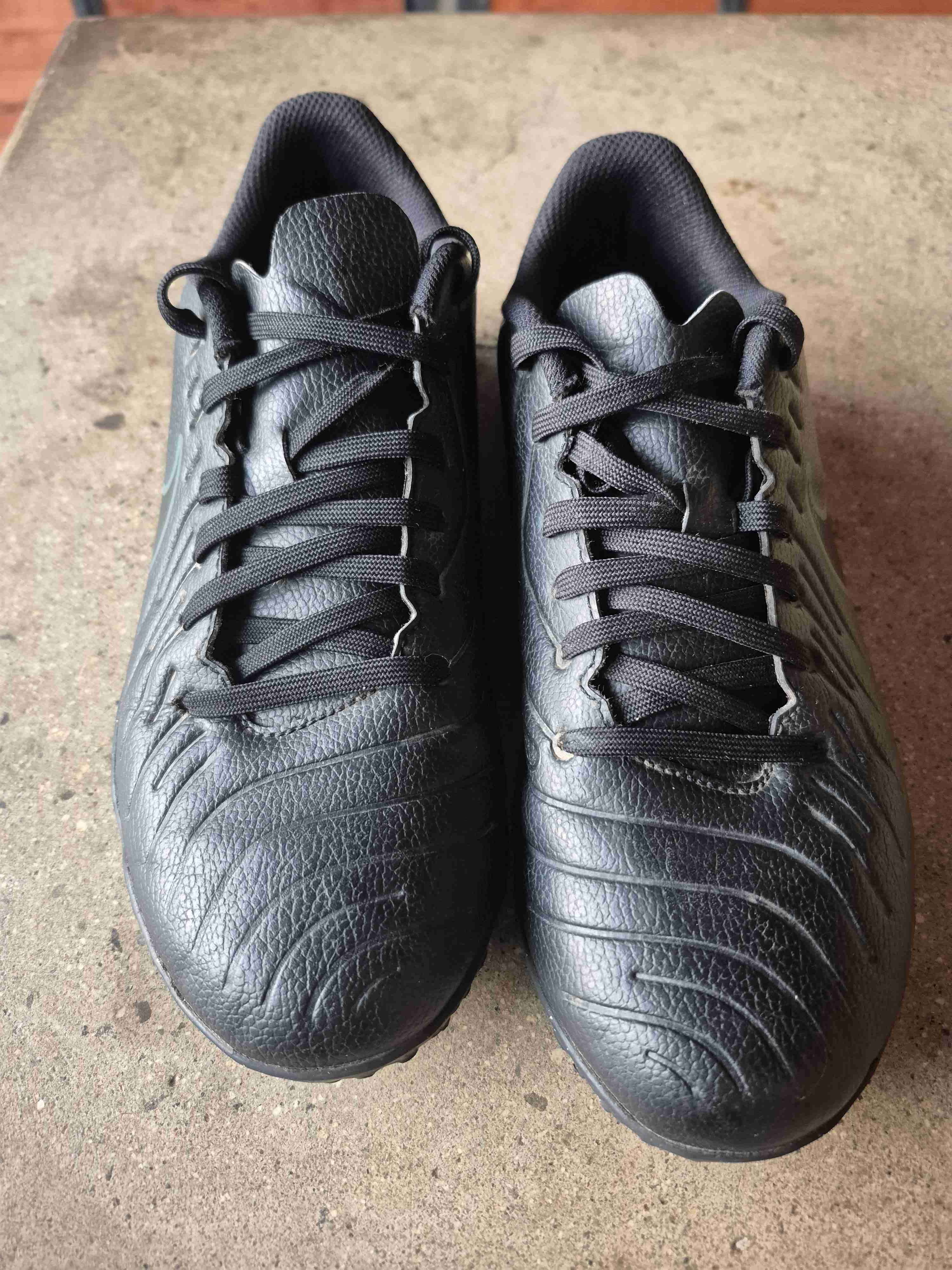 Zapatillas fútbol negras
