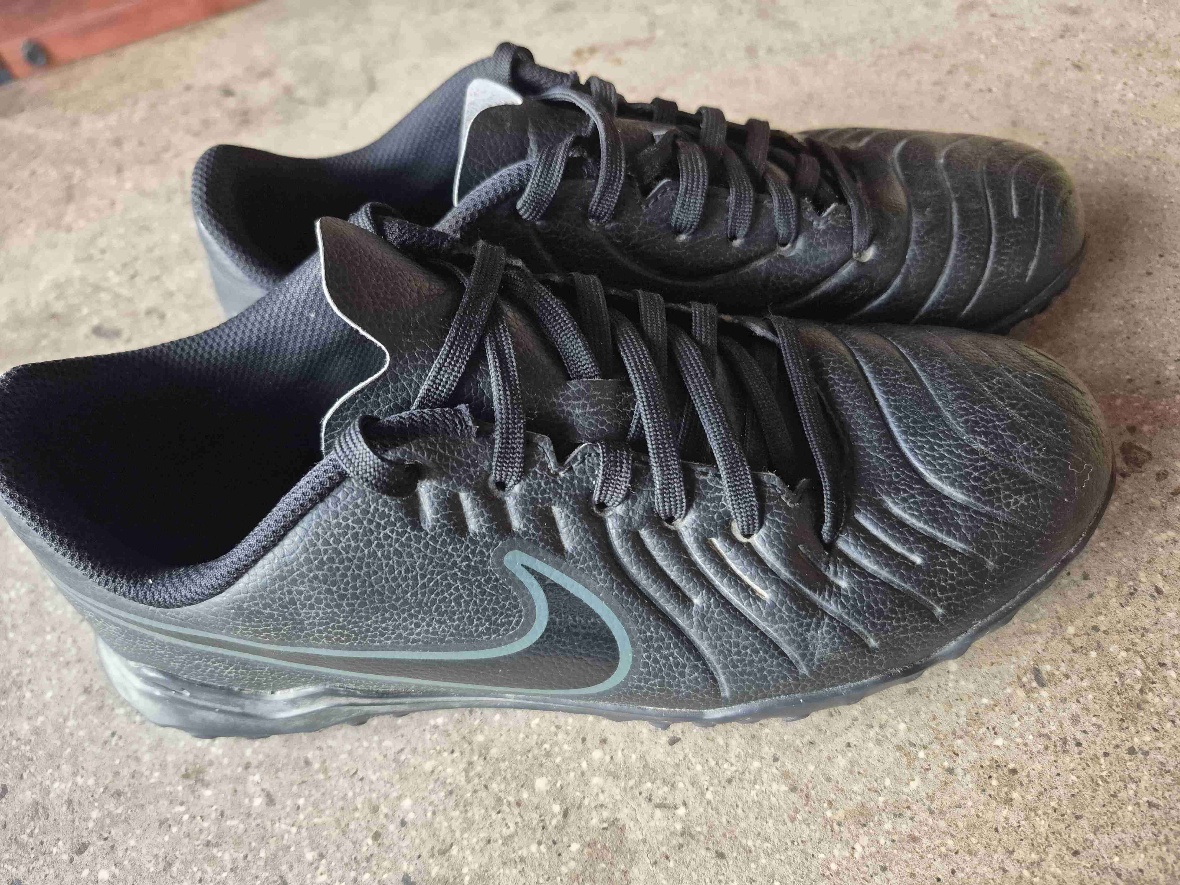 Zapatillas fútbol negras - miniatura 2