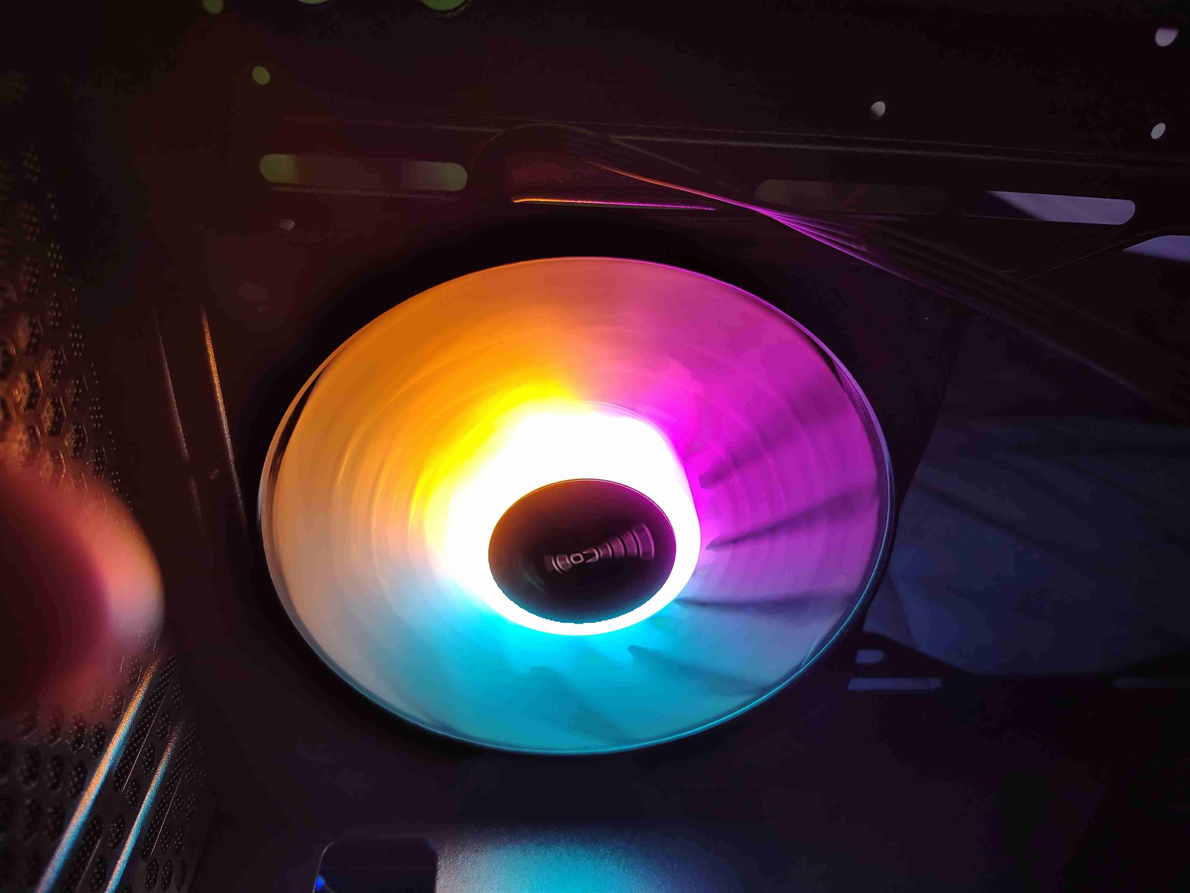 Ventilador DeepCool Three Led Colors para PC - miniatura 2