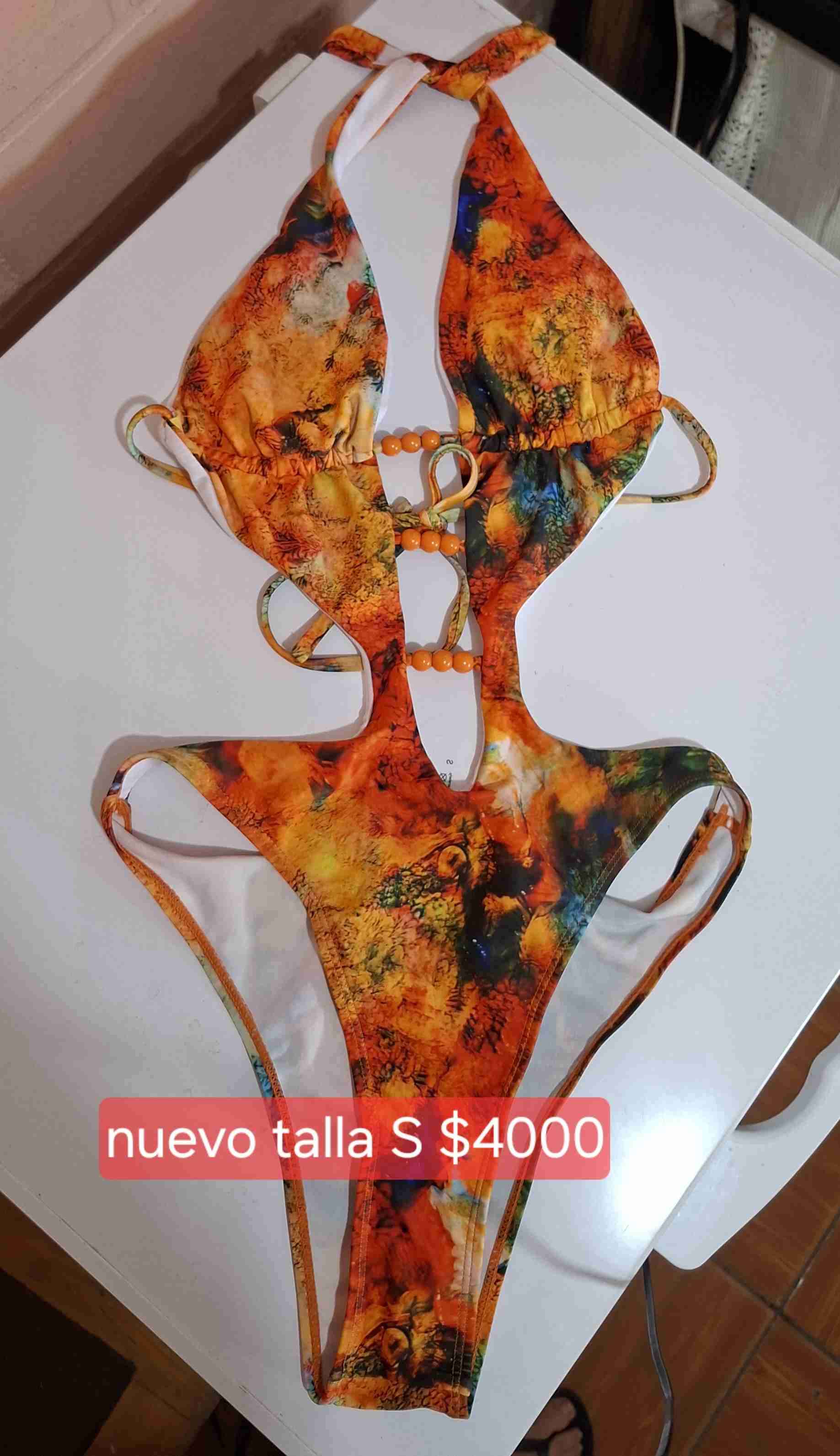 Bikini colorido con cuentas - miniatura 2