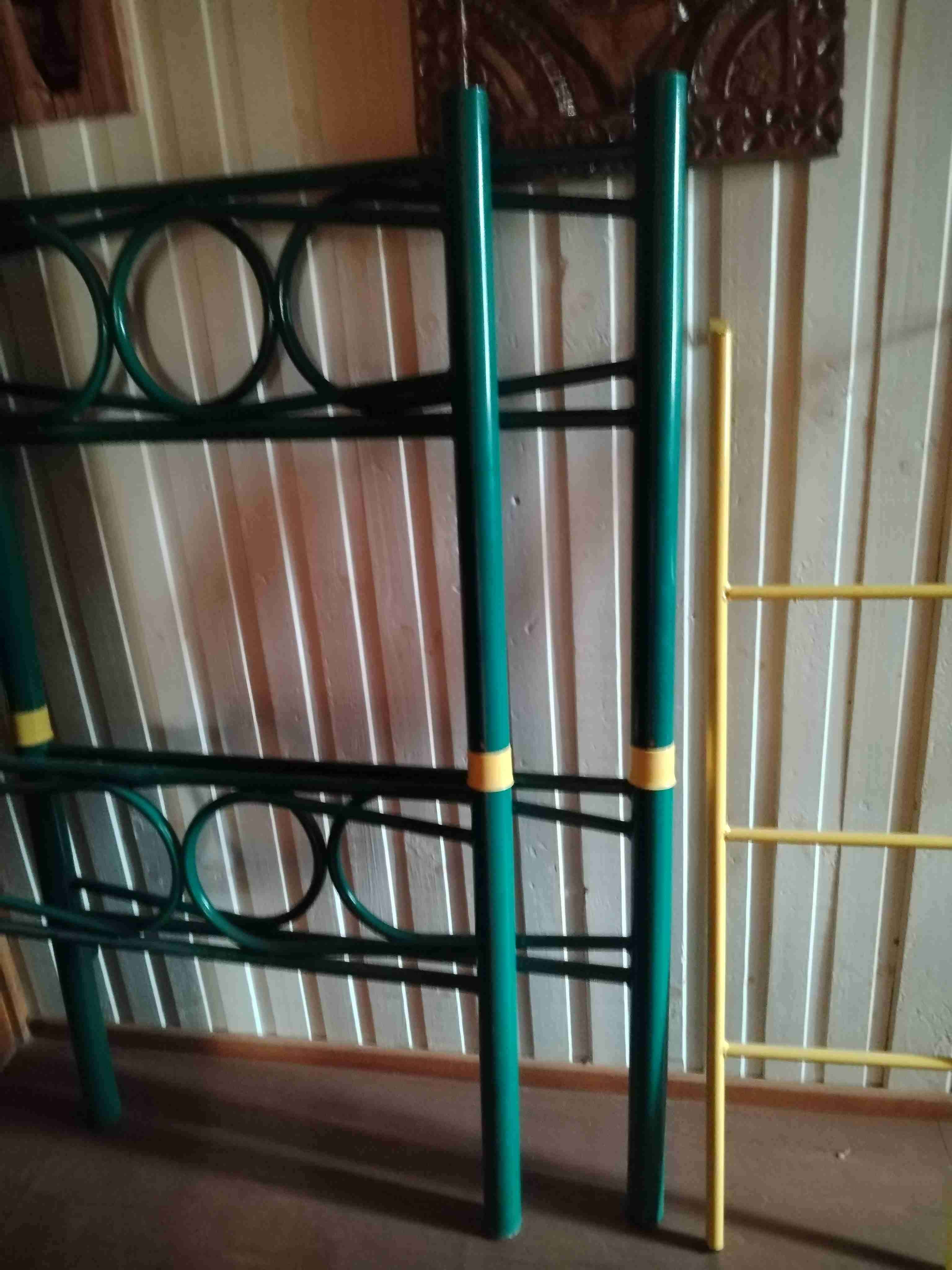 Camarote de metal doble - miniatura 4