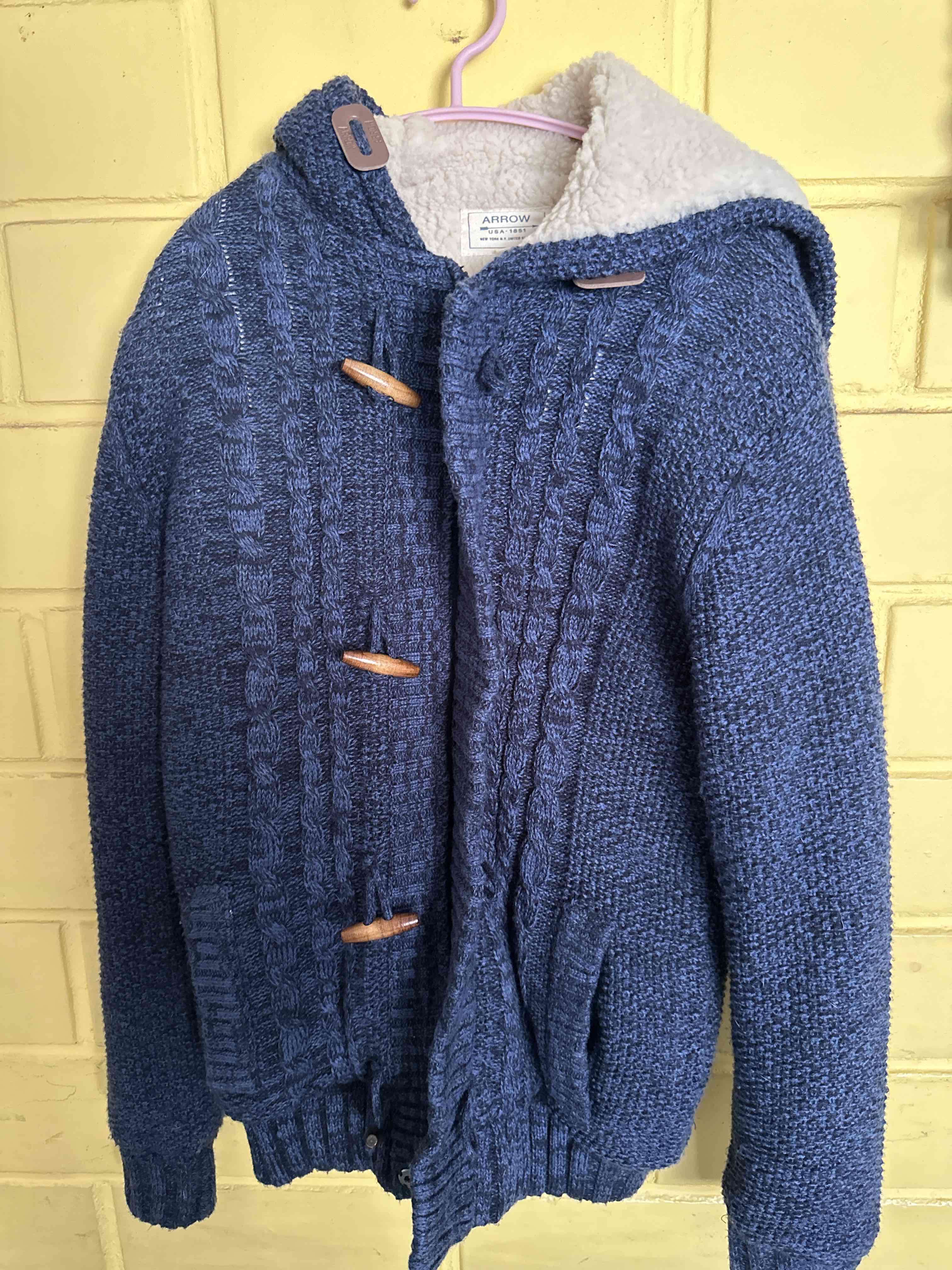 Chaleco ARROW de lana azul con capucha - miniatura 2