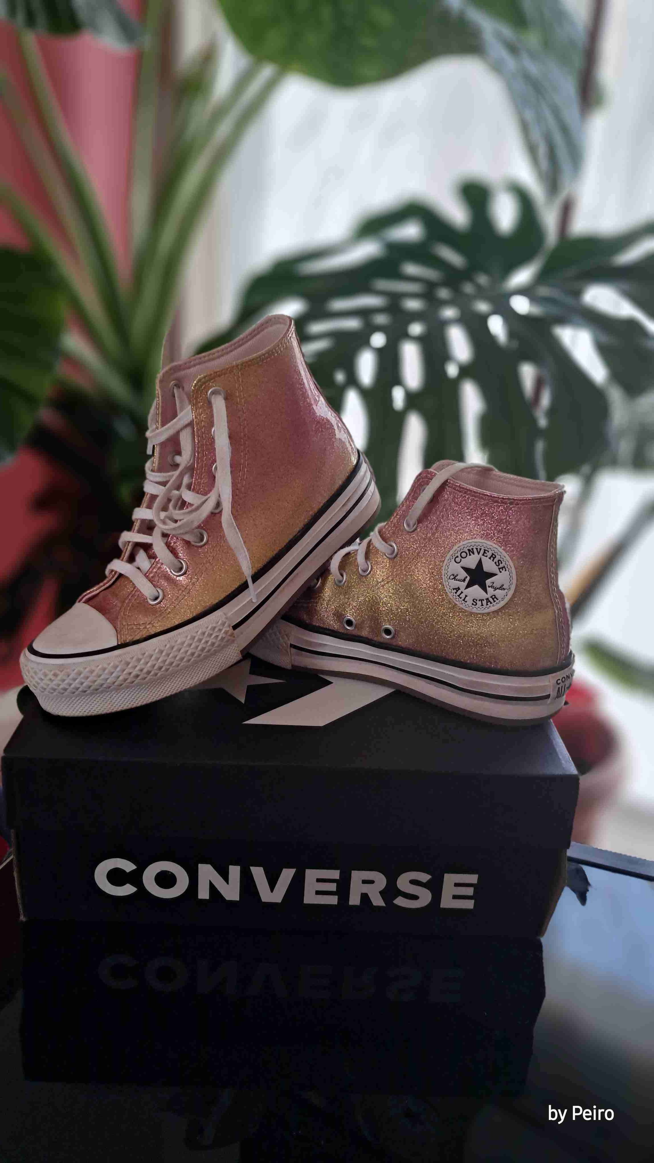 Zapatillas Converse brillantes - miniatura 2